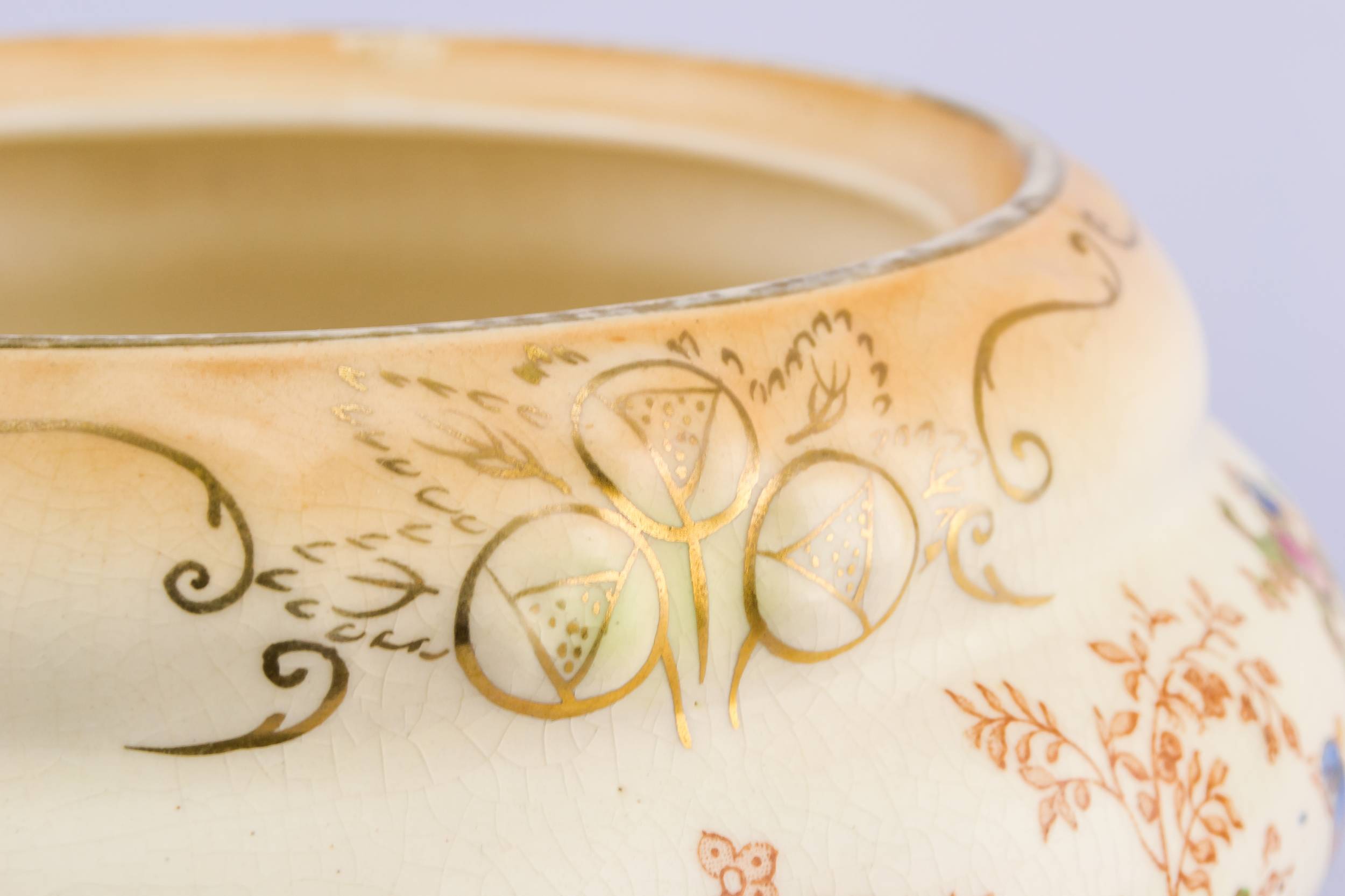 Antique Ceramic Flowers — Pink flowral bowl 3