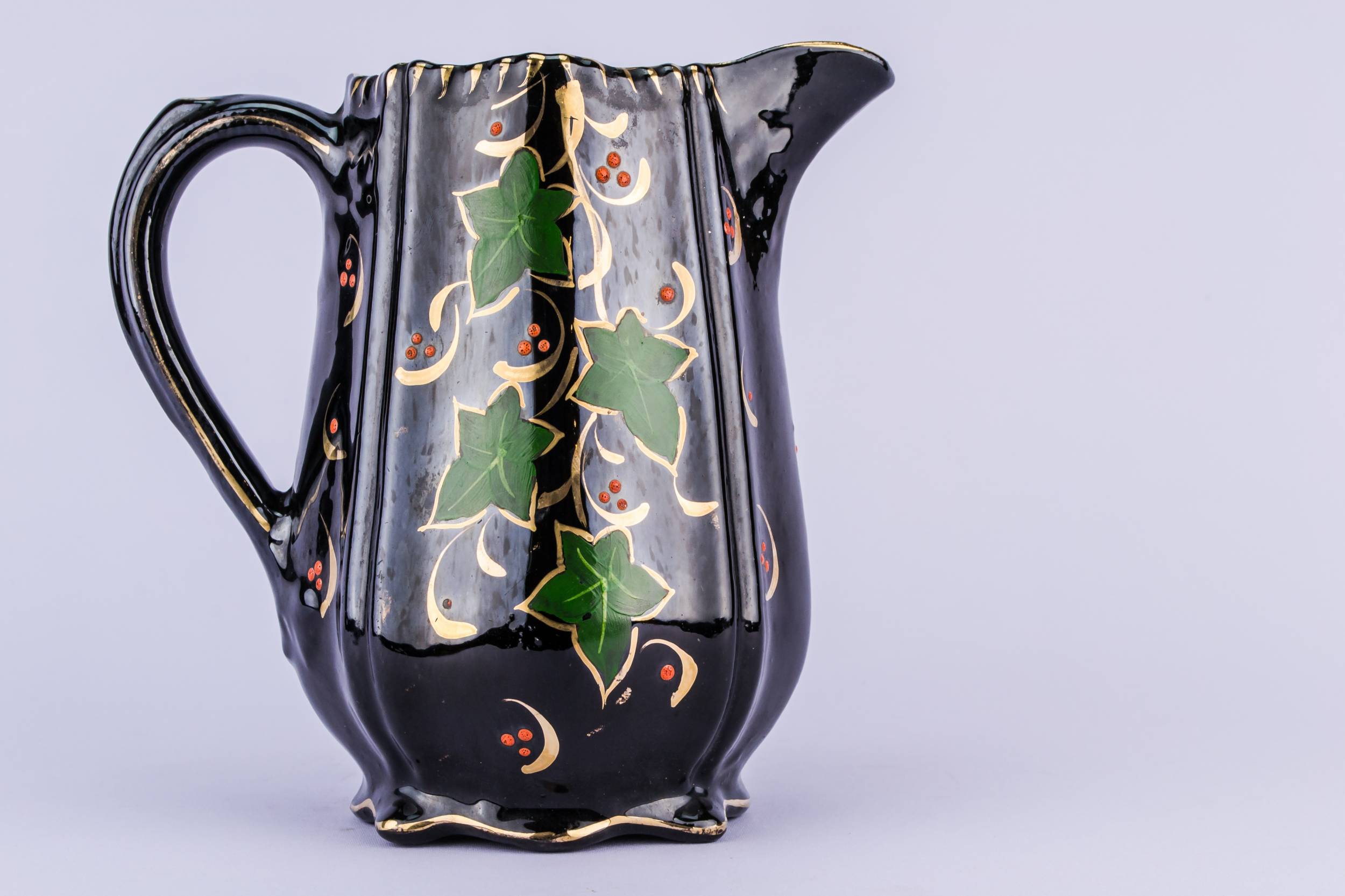 Antique Elegant Milk — Victorian ceramic jug 3