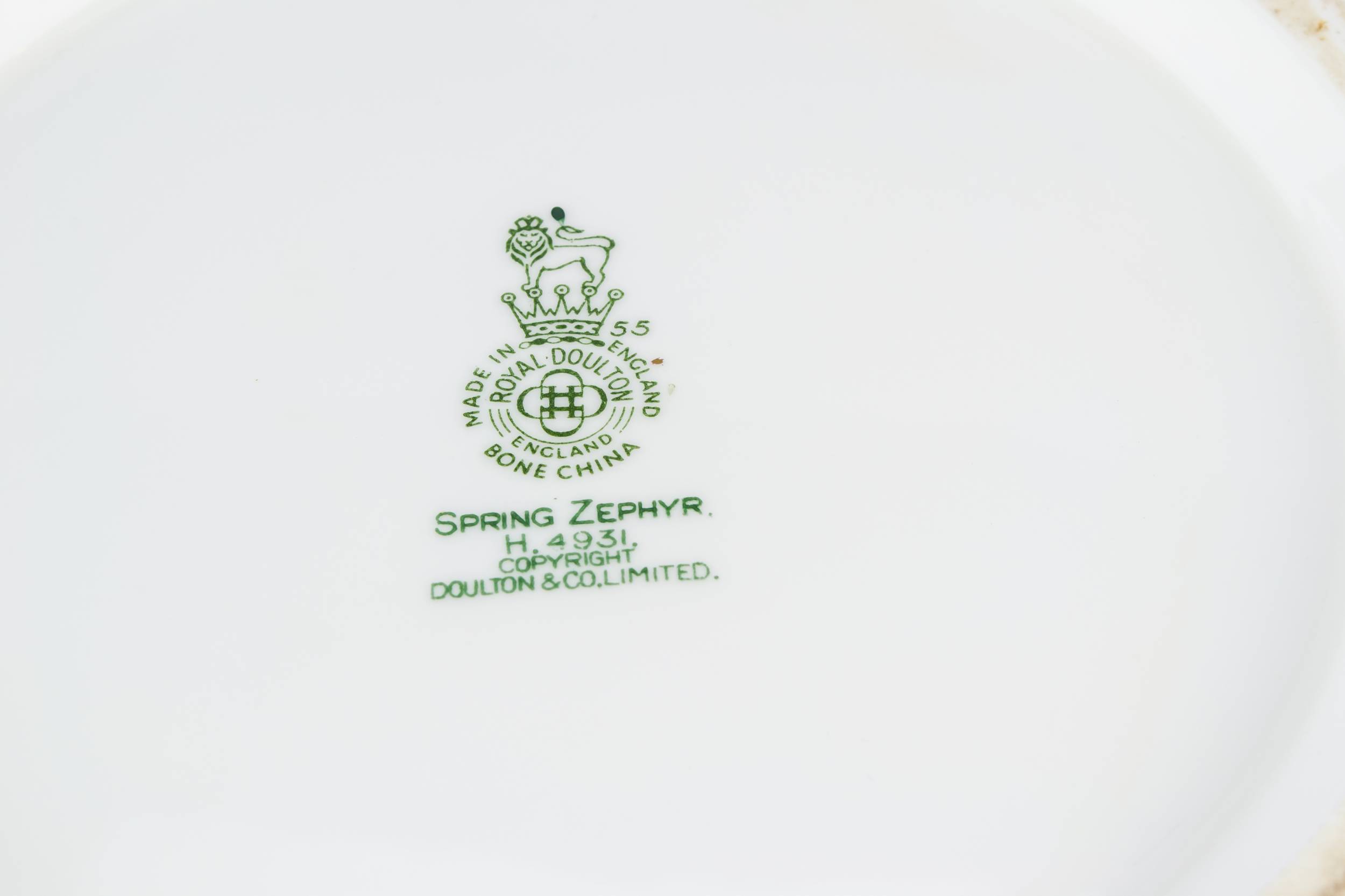 Porcelain Elegant TUREEN — Royal Doulton floral tureen 3