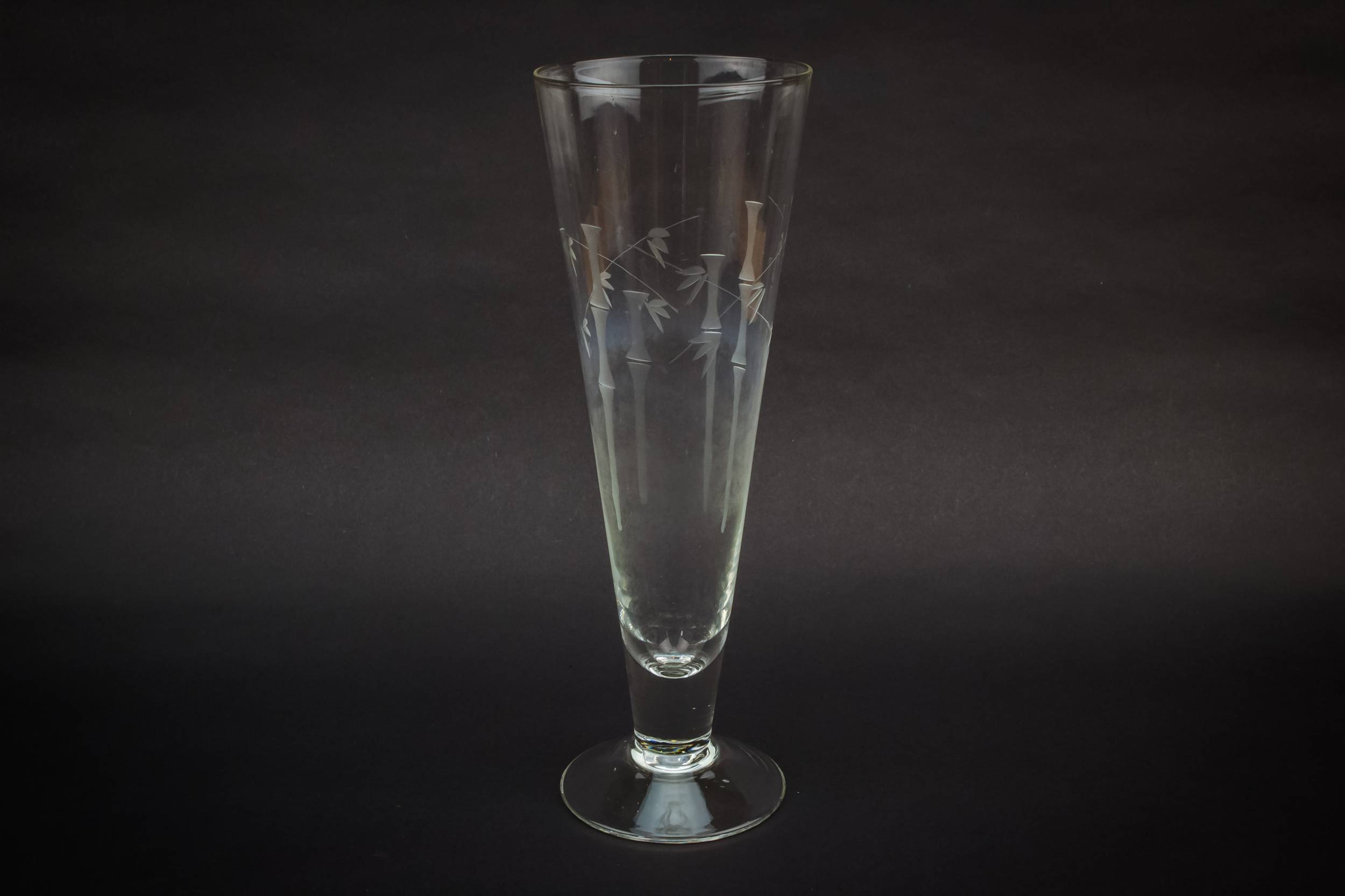 Blown Glass Elegant — 6 engraved champagne flutes