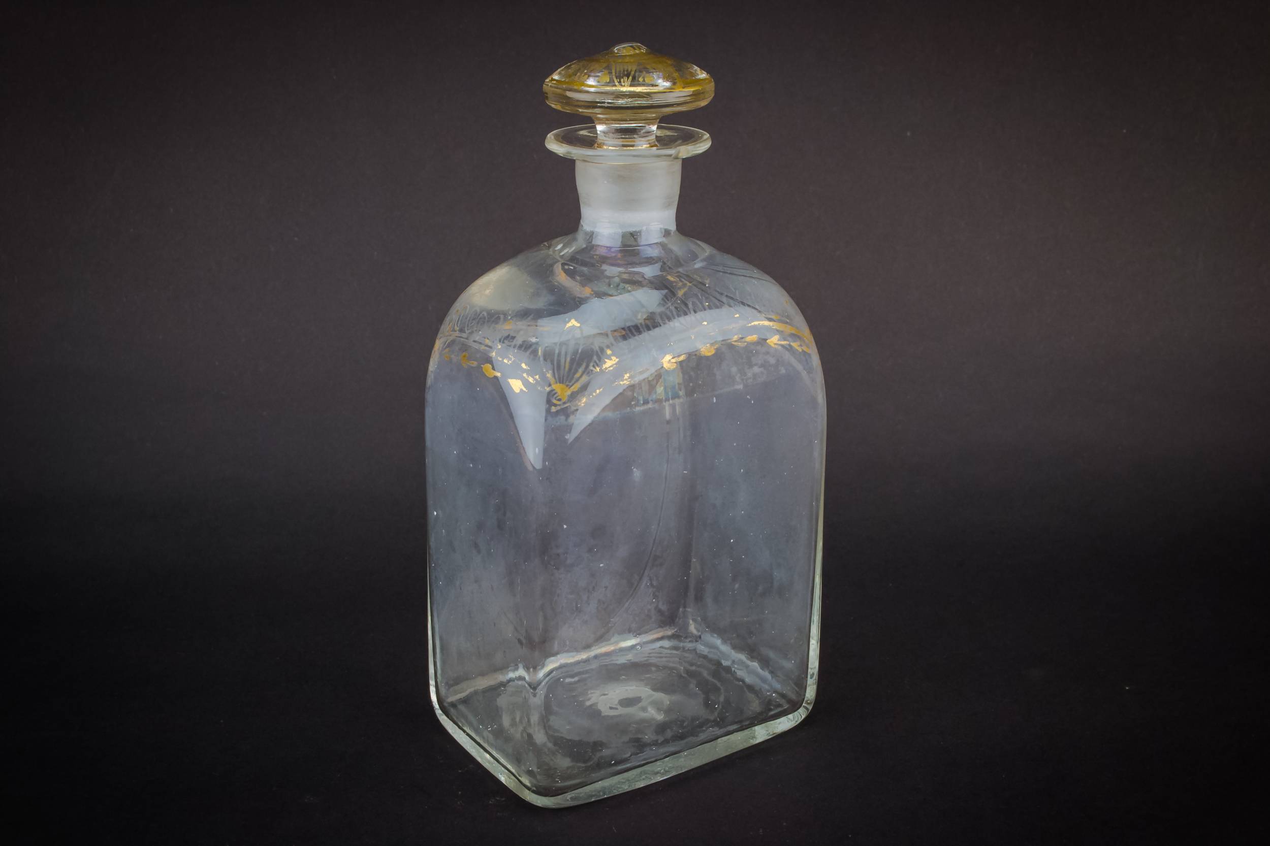 Blown Glass Antique — Small gilded decanter