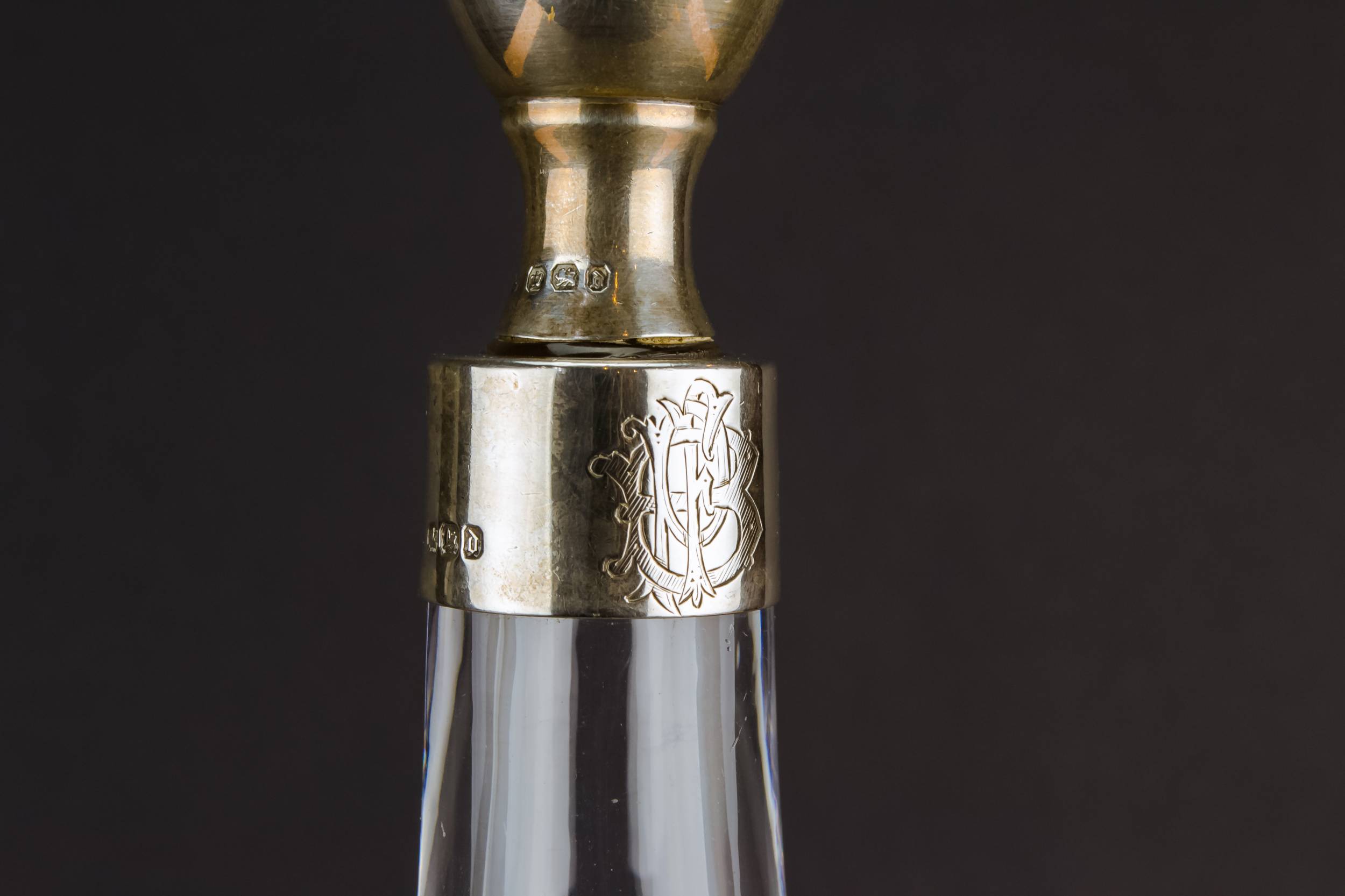Blown Glass Silver — Tall glass & silver decanter 2