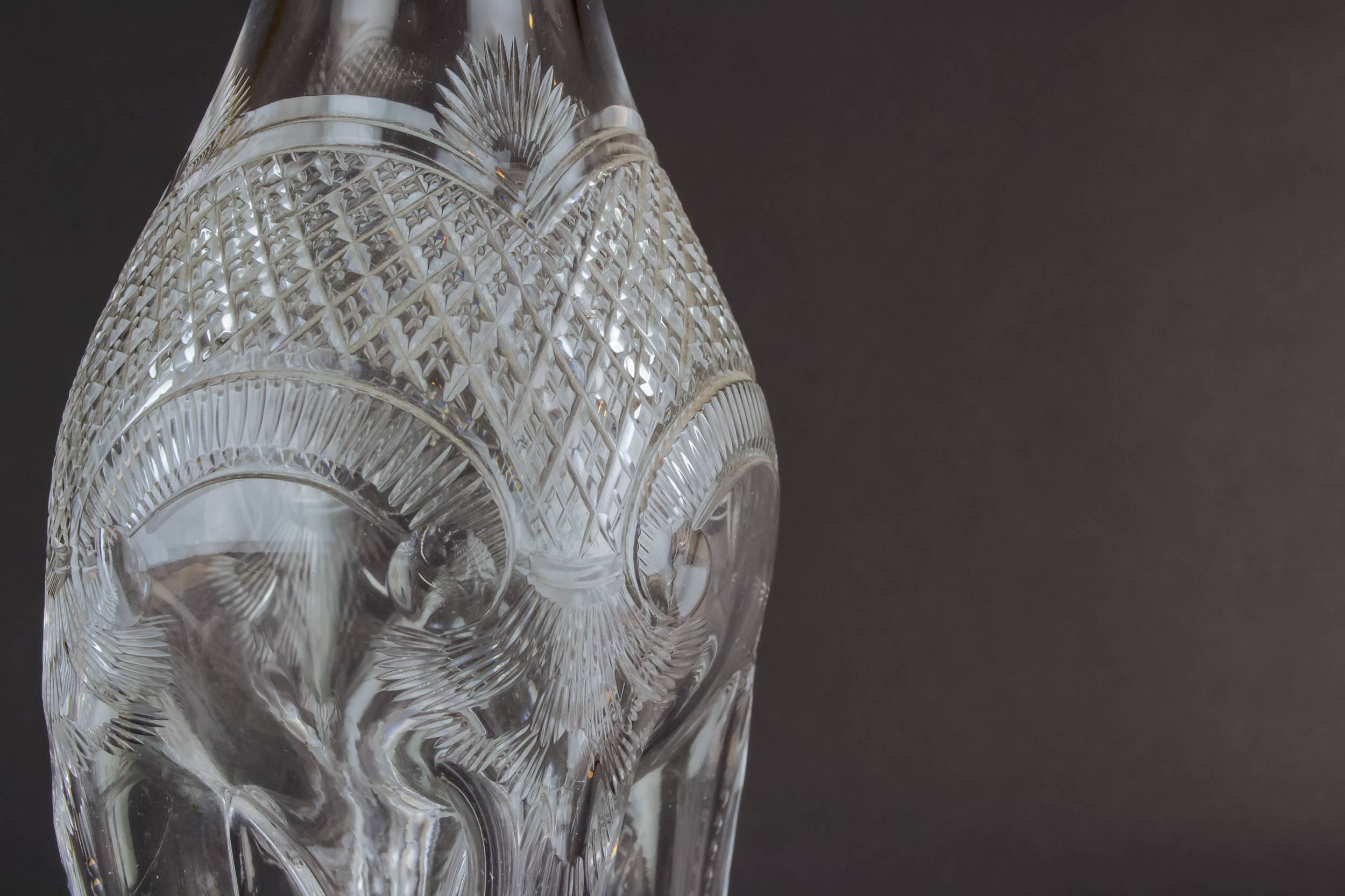 Blown Glass Silver — Tall glass & silver decanter 4