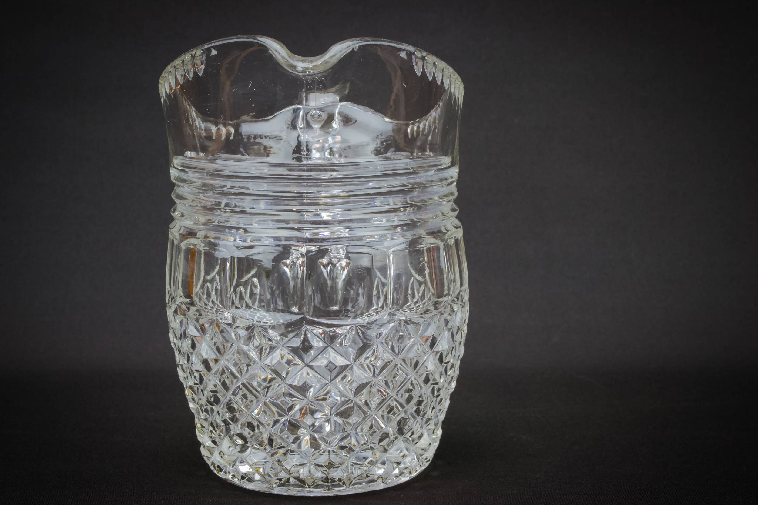 Retro Vintage Diamond — Glass water jug 2