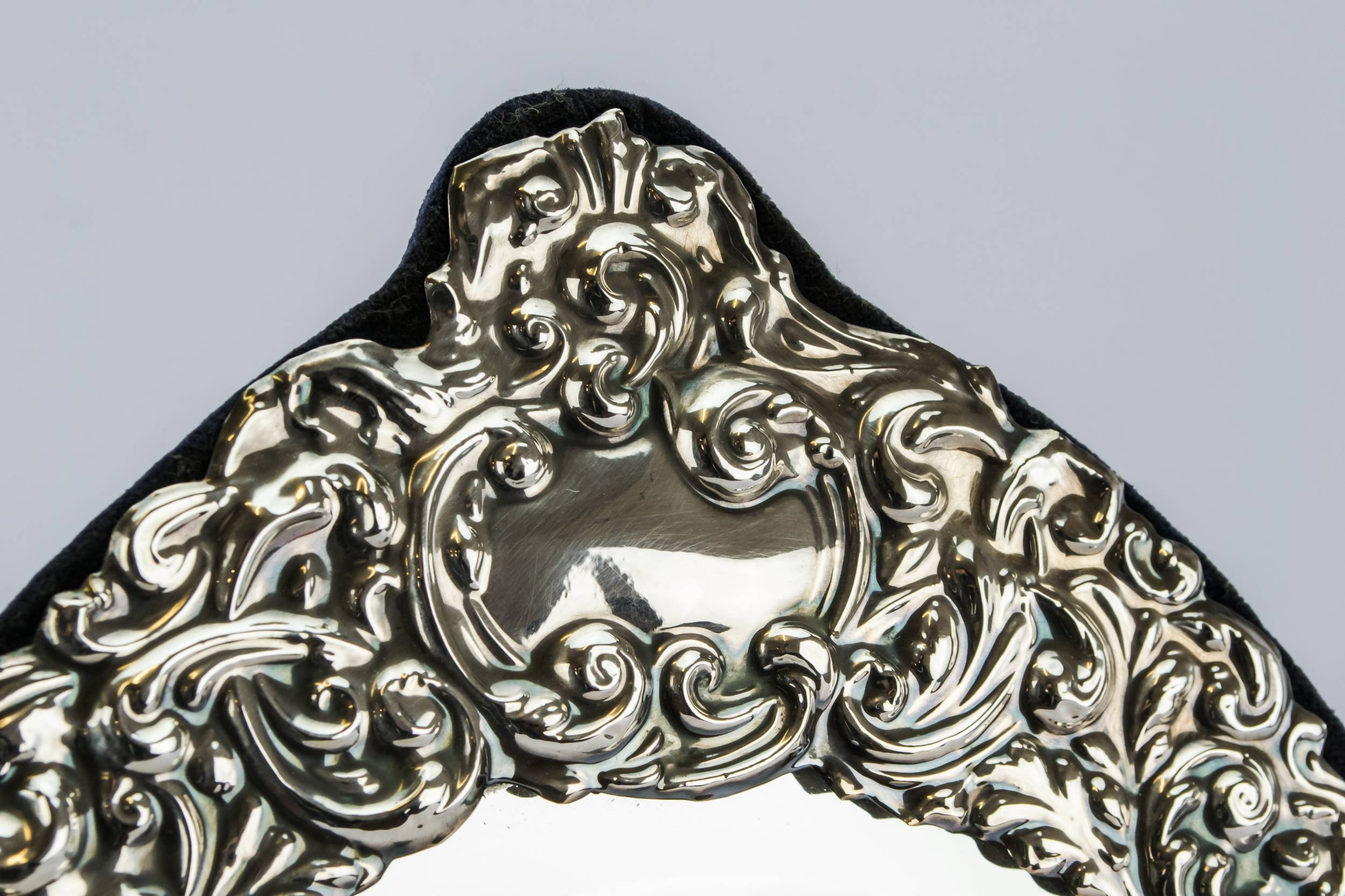 Spectacular Vintage Keyford — Sterling silver table mirror 2