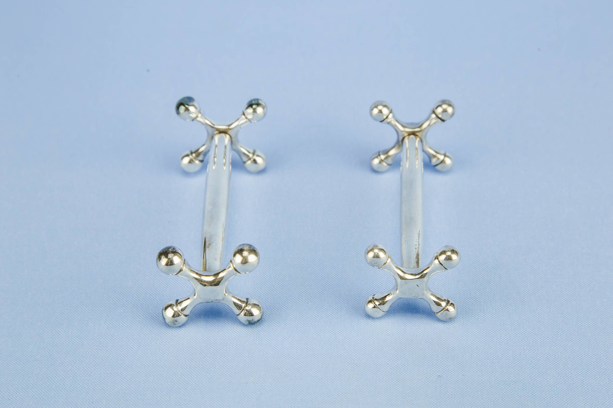 Antique Art Deco — 2 silver plated knife rests