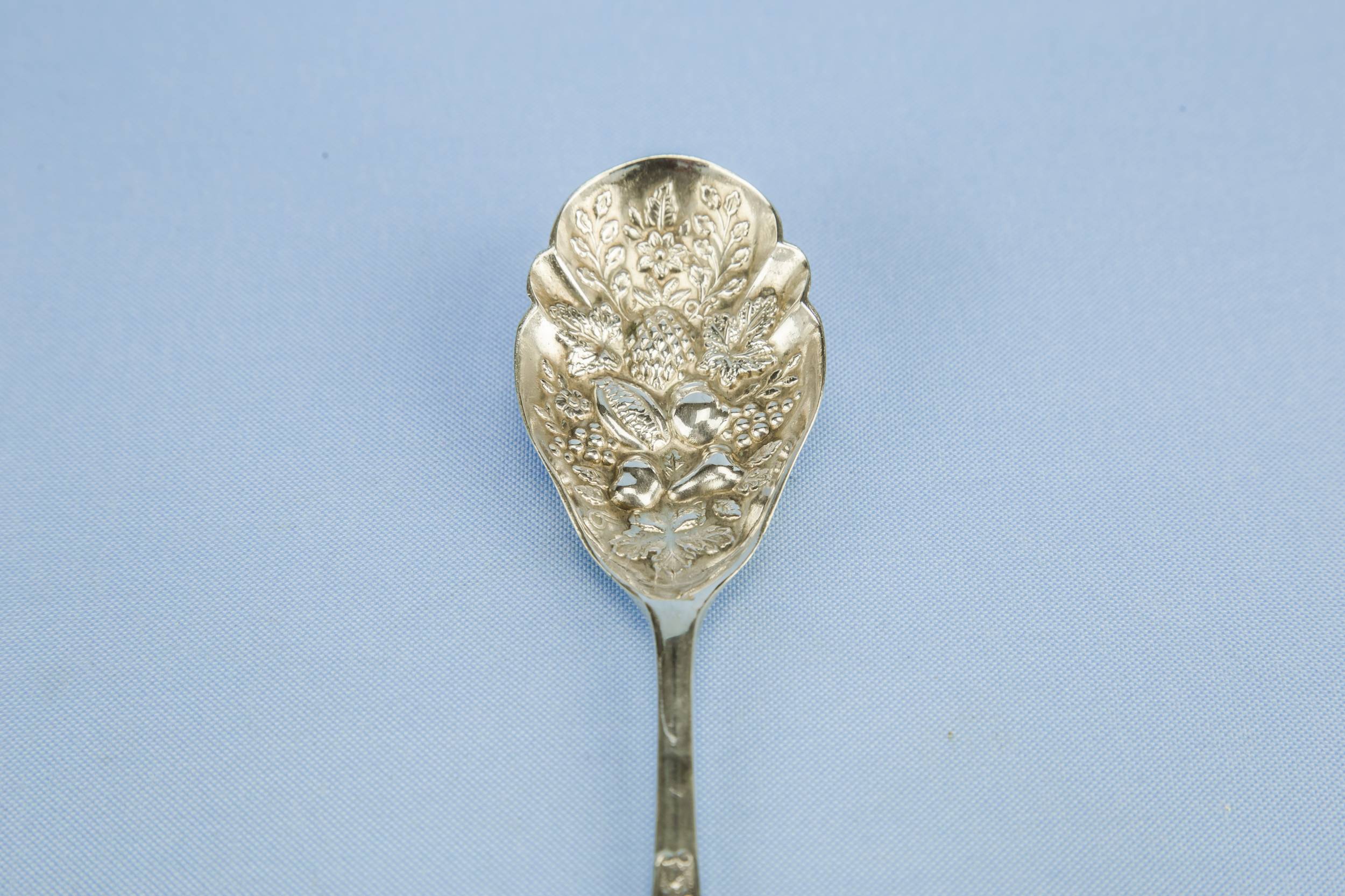 Silver Plated Art — Floral serving spoon 1