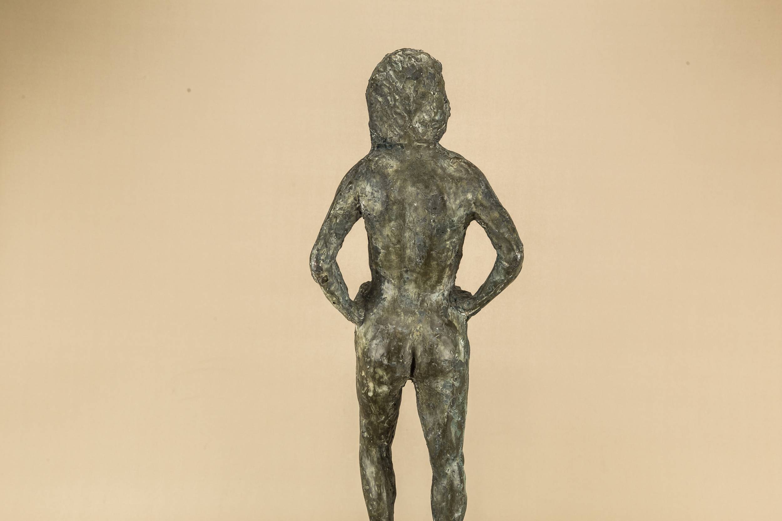 Modernist Vintage Nude — Bronze nude girl sculpture 1