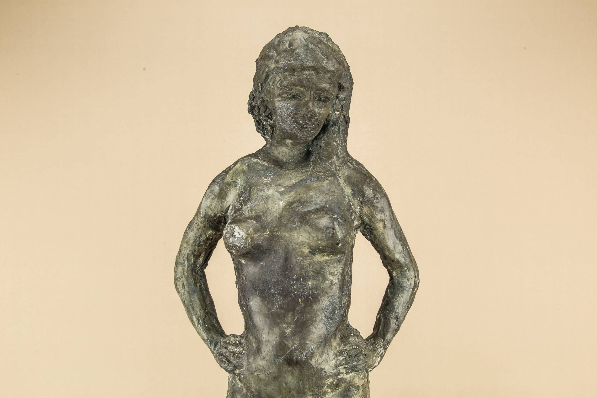Modernist Vintage Nude — Bronze nude girl sculpture 2