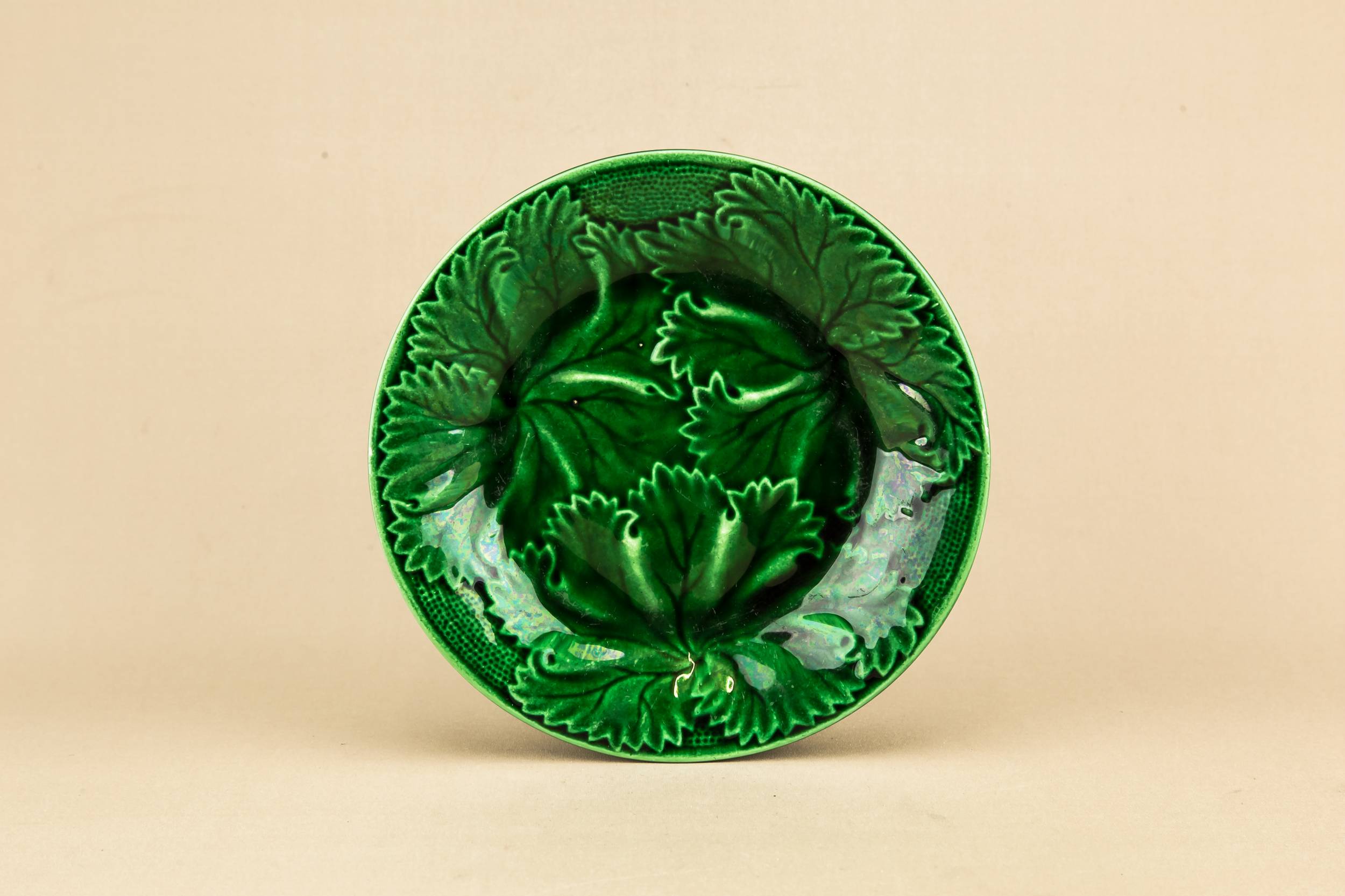 Antique Majolica Ceramic — Majolica dessert plate