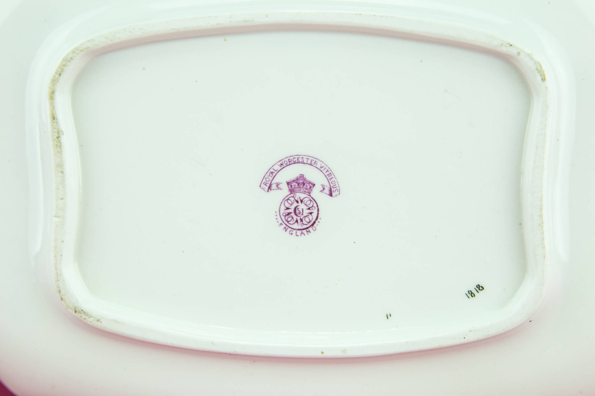 Neo-Classical Blue And — Blue and white tureen 5