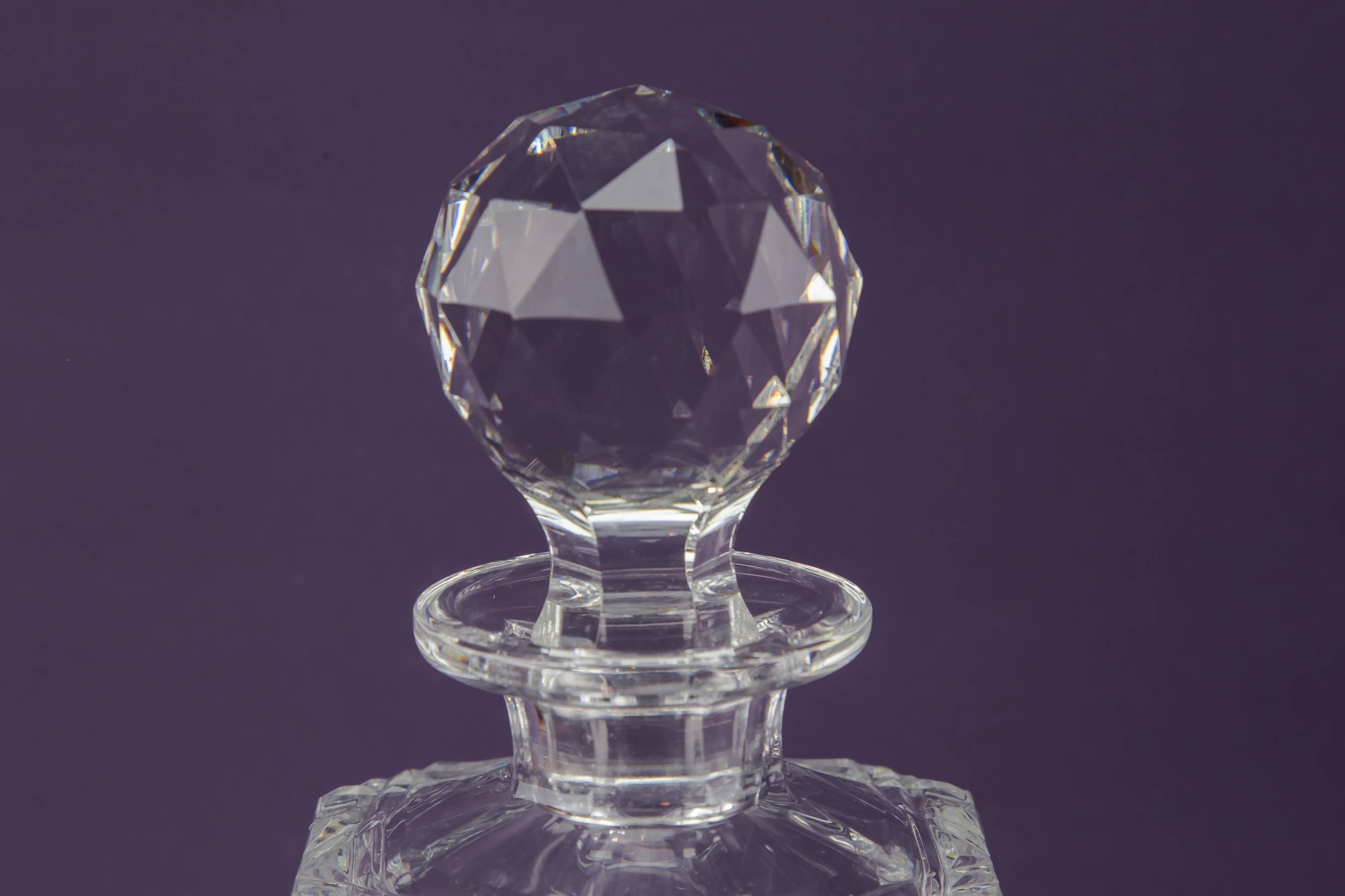 Vintage Cut Glass — Square cut glass decanter 3