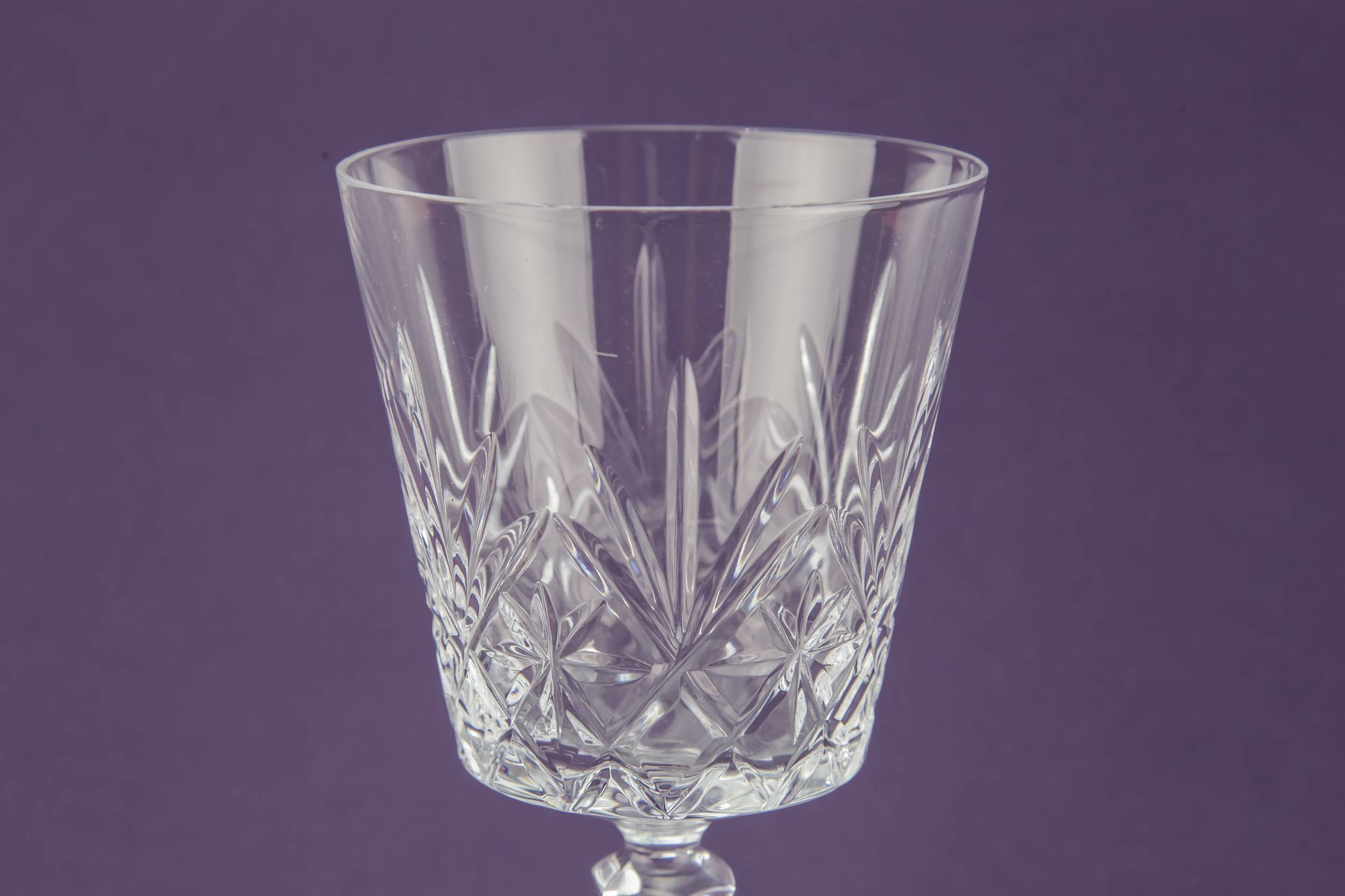Crystal Vintage Crosshatch — 6 wine stem glasses 1