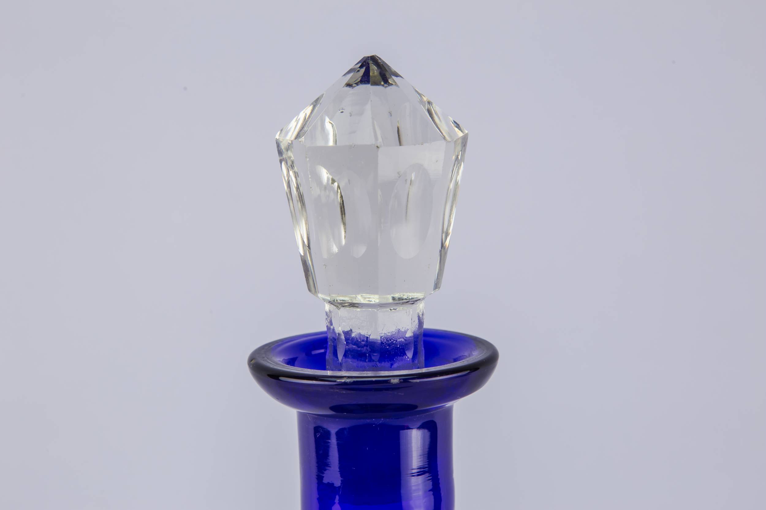 Moulded Glass Vintage — Moulded glass decanter 1