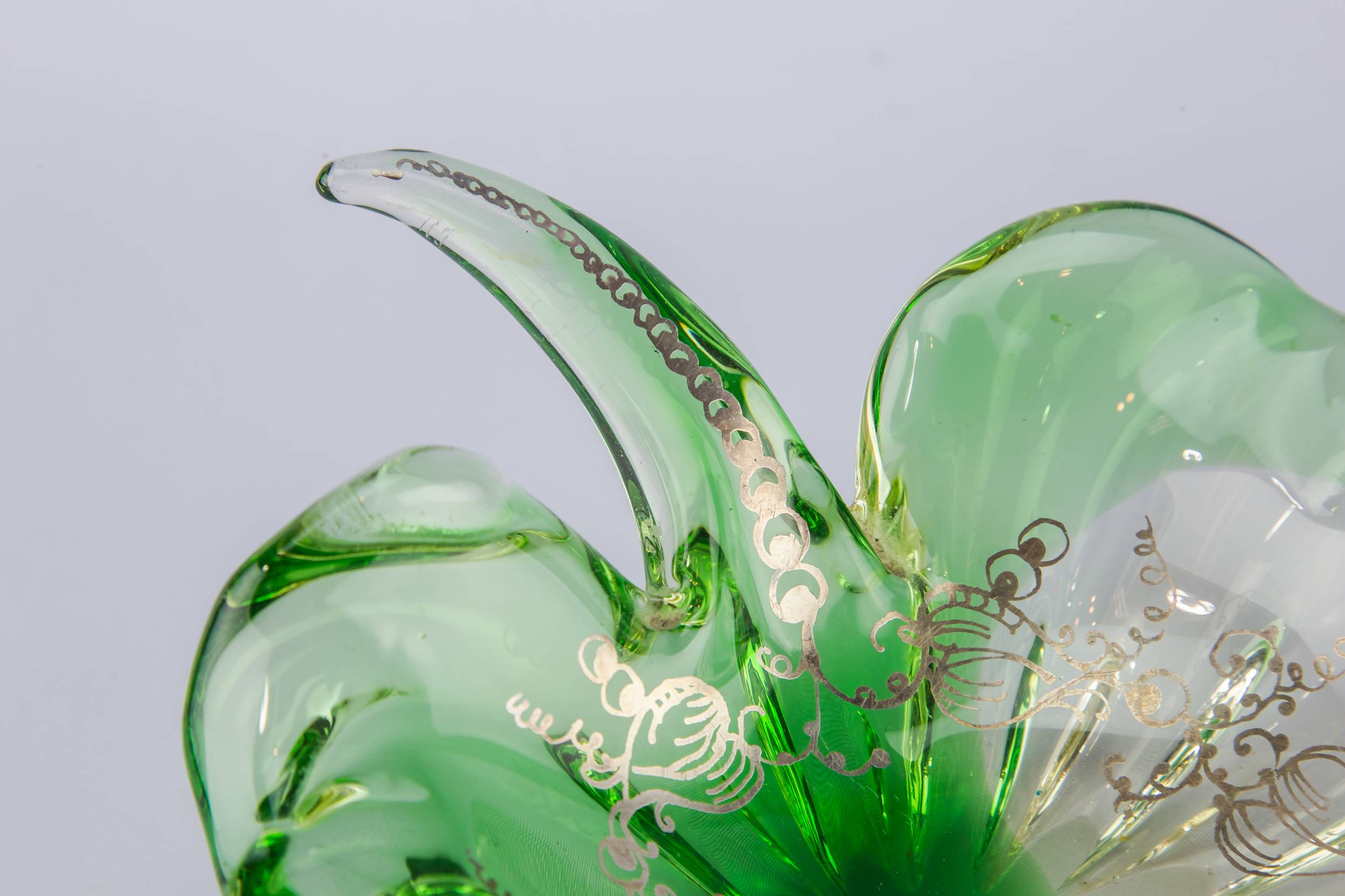Vintage Green Floral — Green glass bowl 1