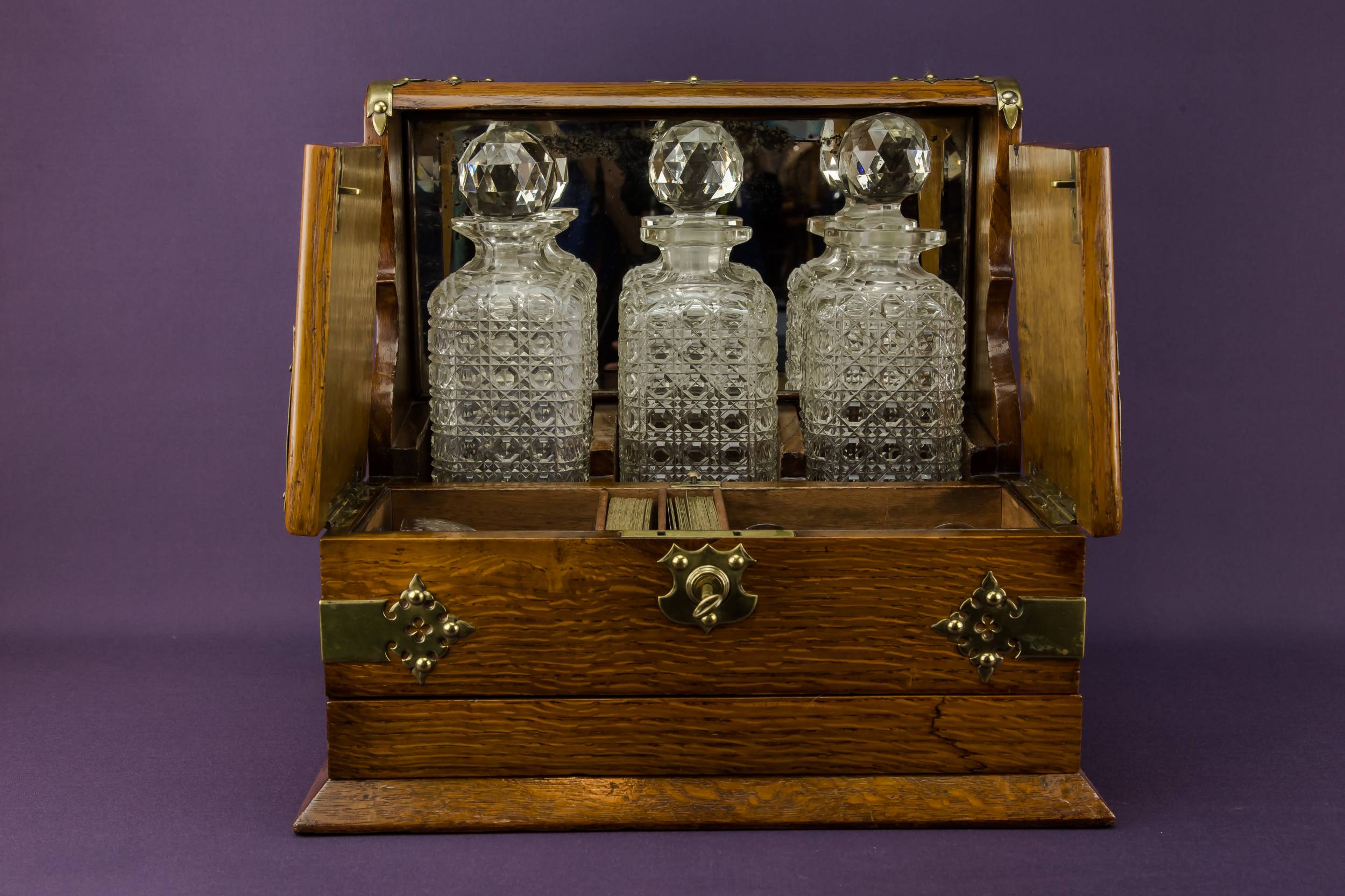 Large 3 Decanter — 3 decanter gaming tantalus 1
