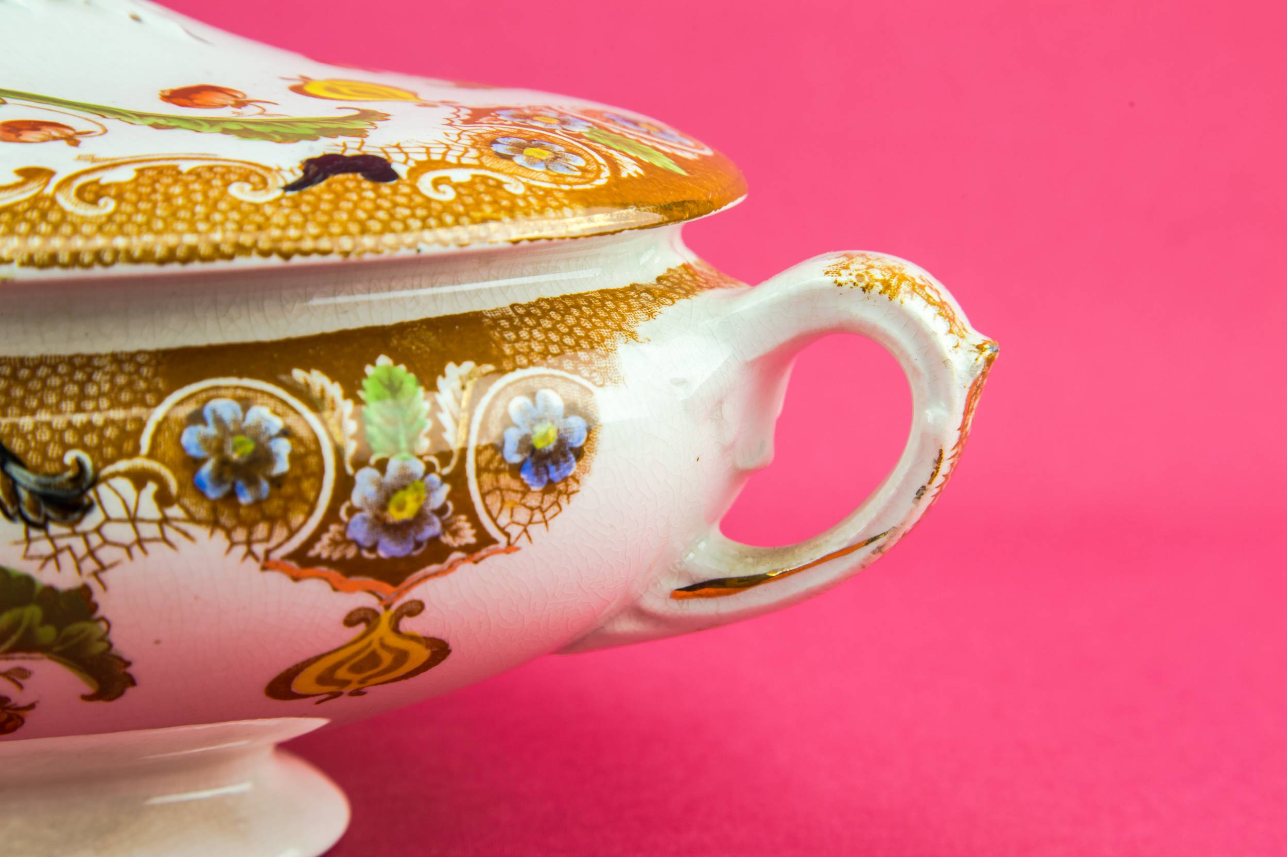 Opulent Medium Floral — Neo-Classical pottery tureen 3