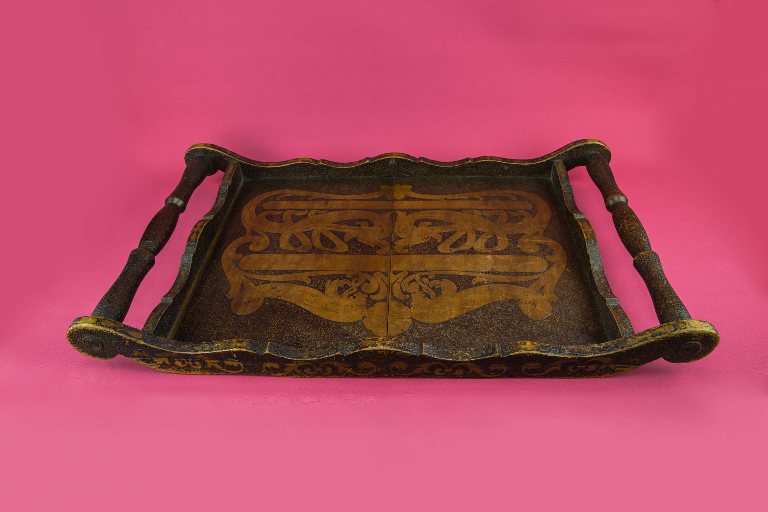 Arts Crafts Antique — Arts & Crafts wooden tray 2