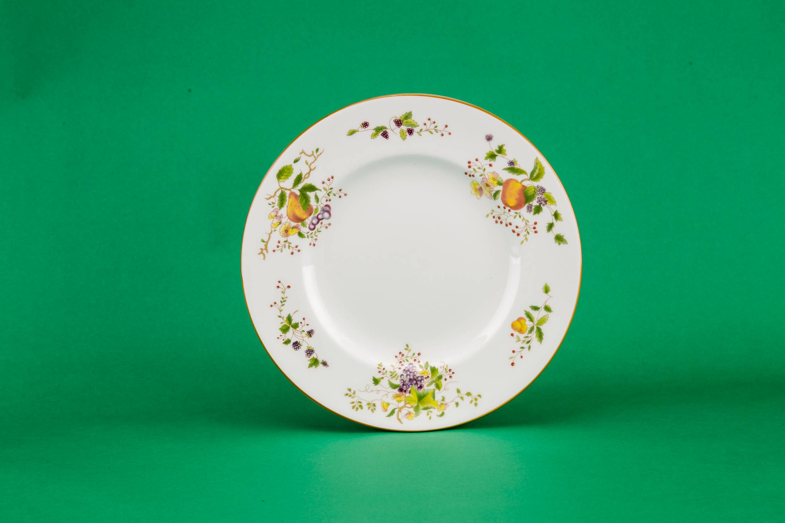 Porcelain Beautiful 8.1'' — 6 Coalport dessert plates
