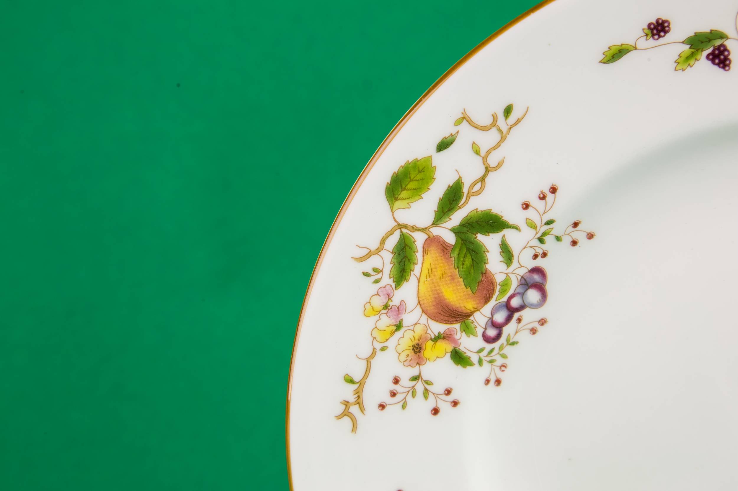 Porcelain Beautiful 8.1'' — 6 Coalport dessert plates 1