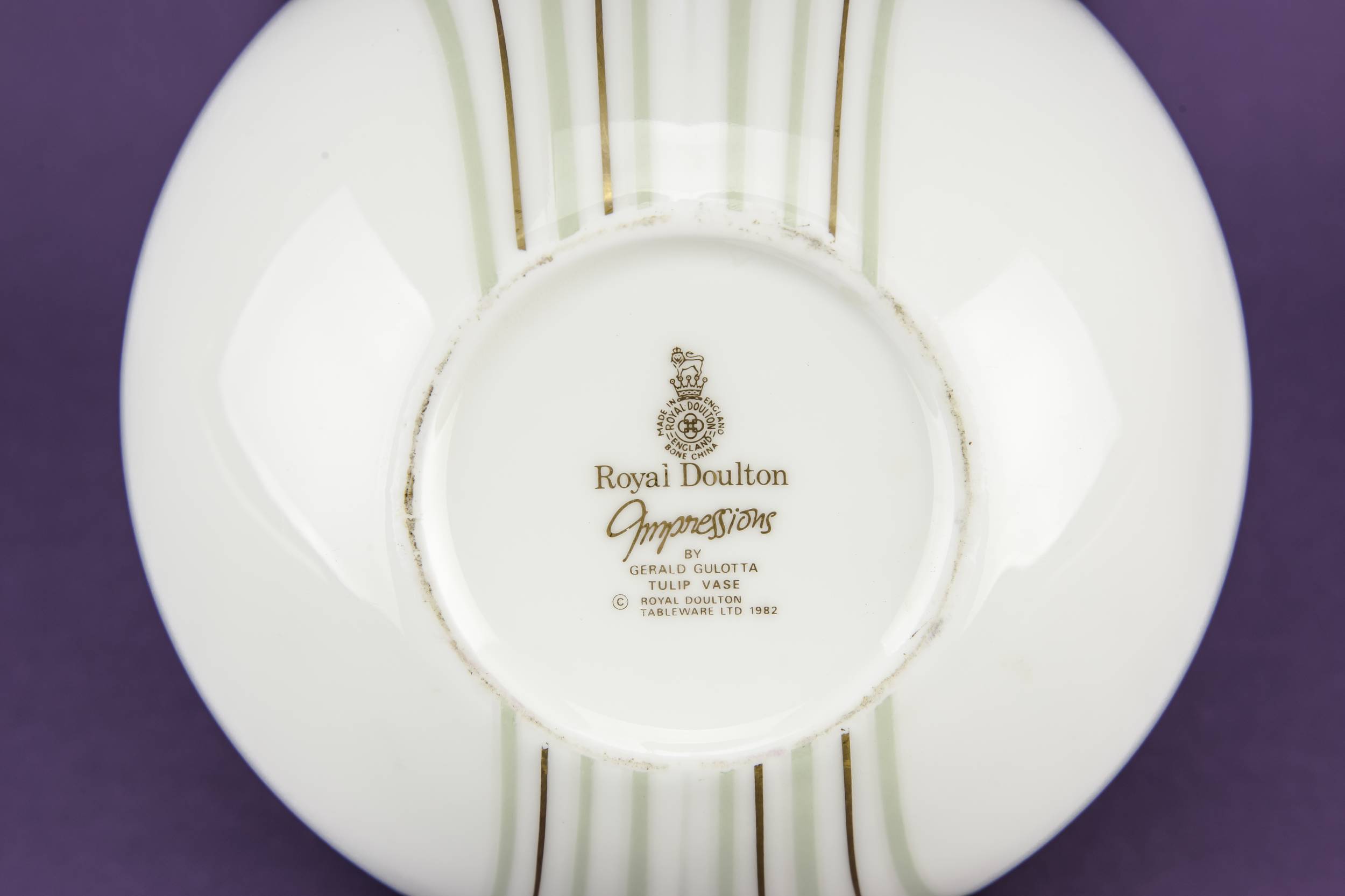 Elegant Porcelain Stripy — Royal Doulton vase 2