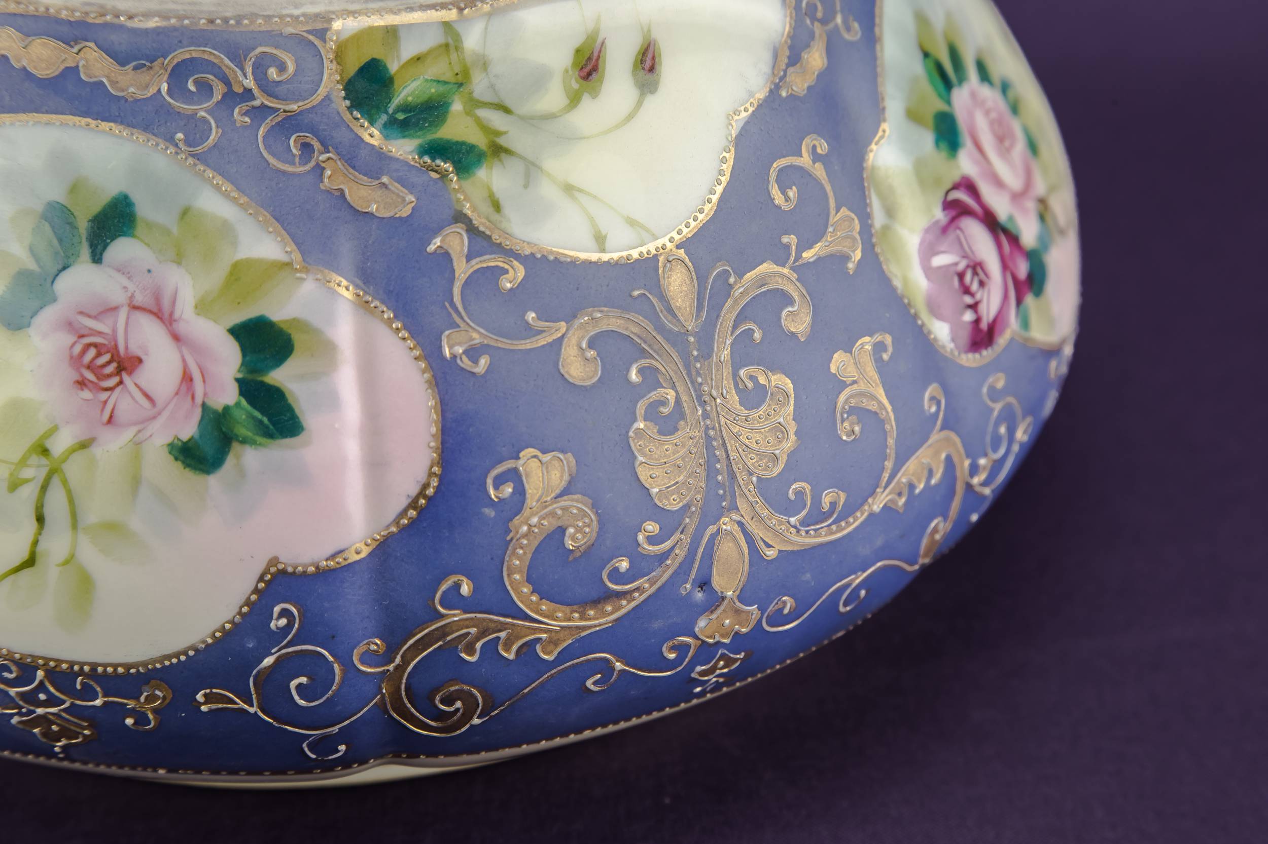 Antique Charming Floral — Blue lobed vase 2