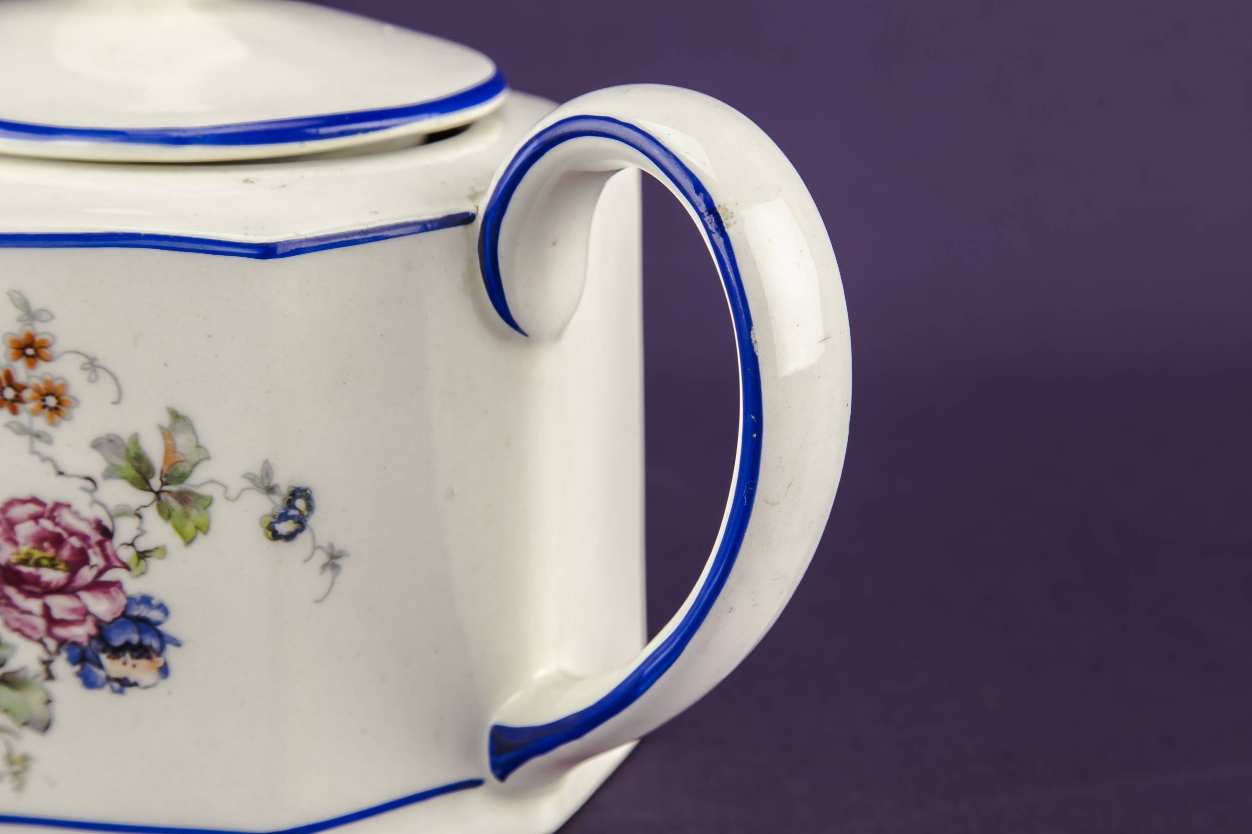 Ceramic Beautiful Bird — Panelled Art Deco teapot 3