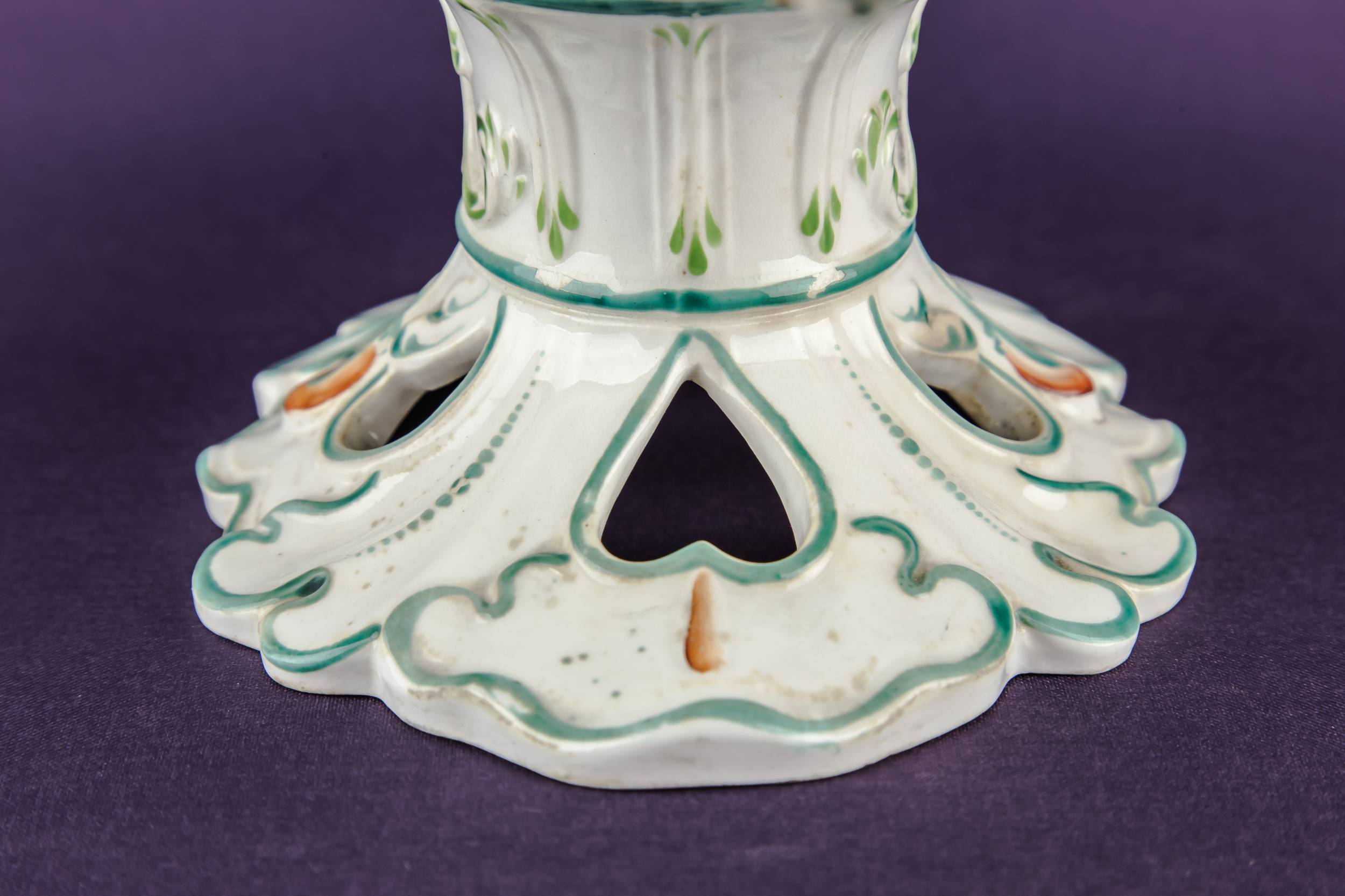 Antique Ceramic Floral — Large fruit bowl 2