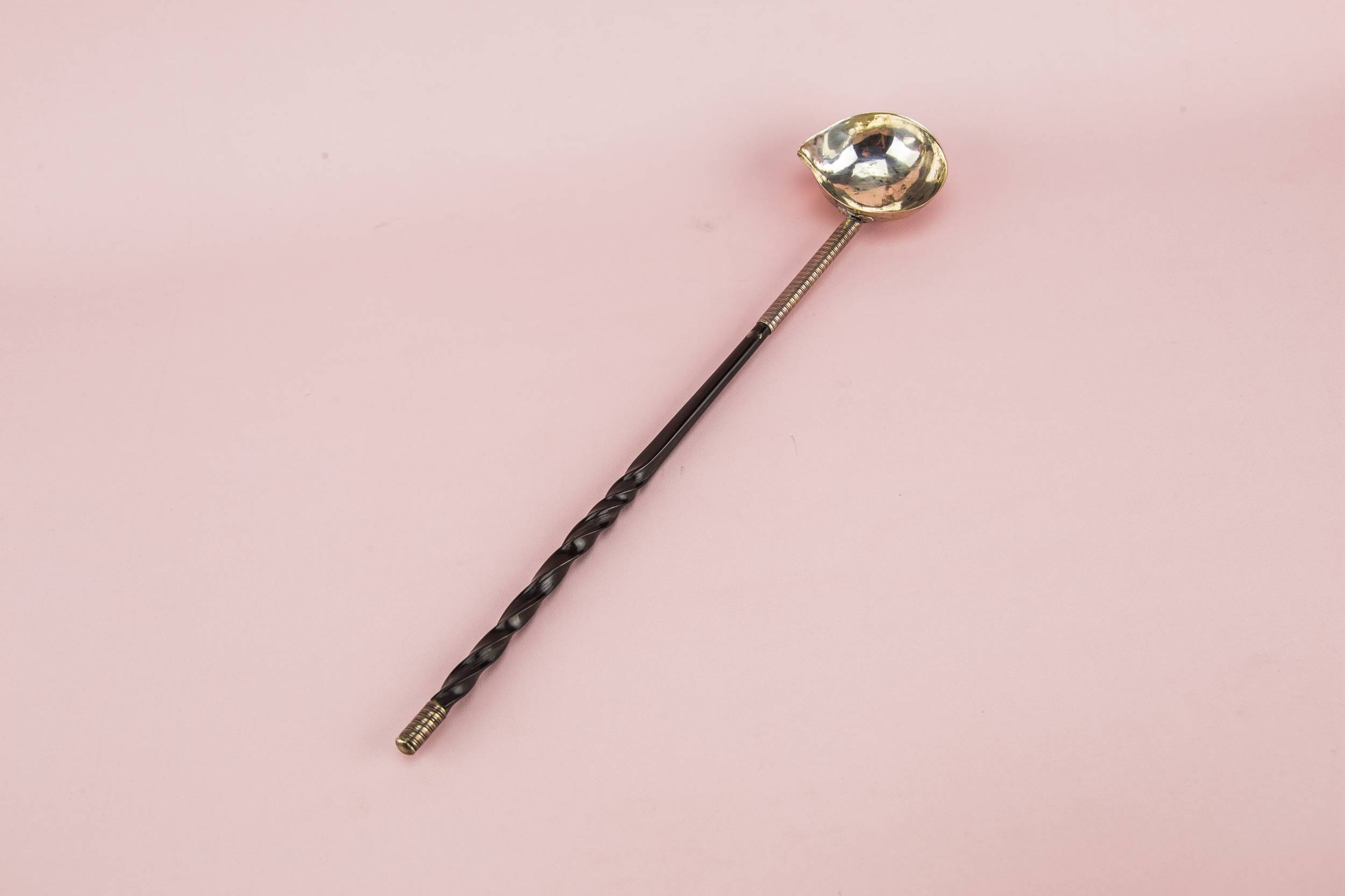 Elegant Silver Plated — Long punch ladle