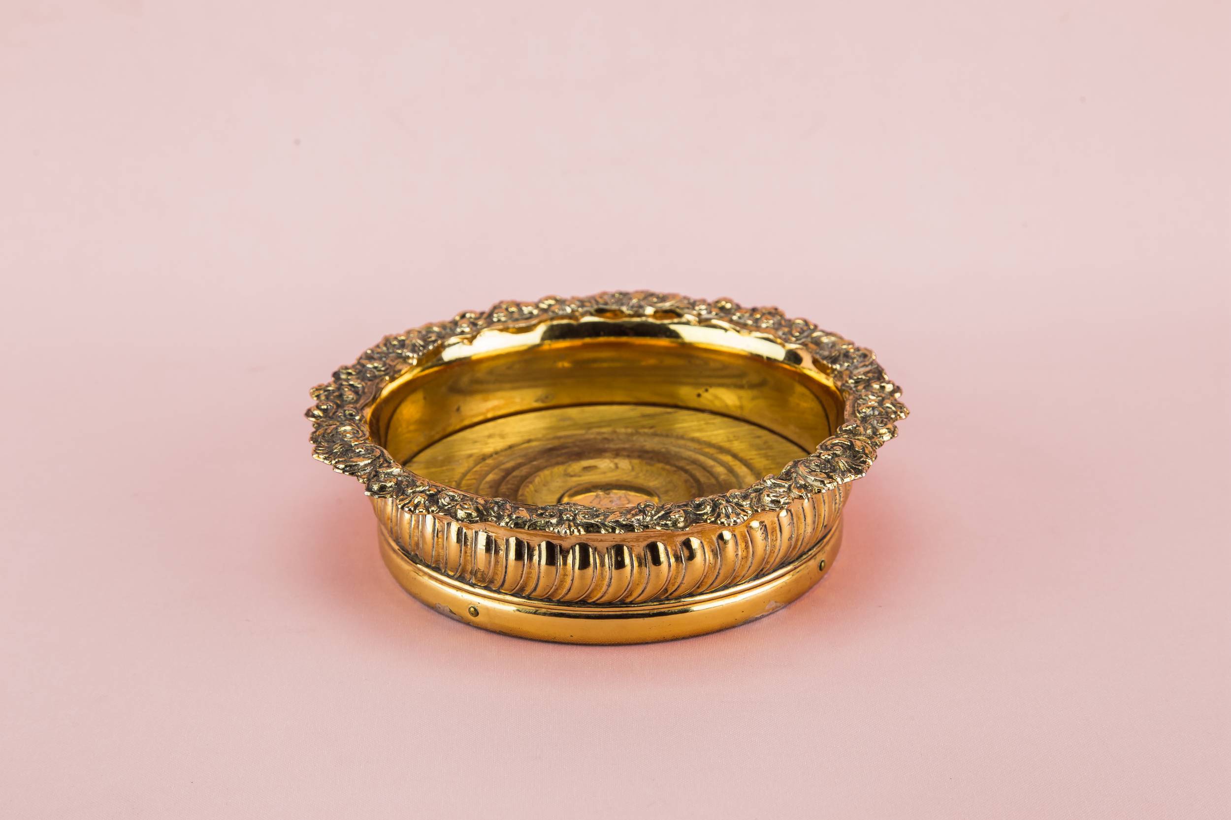 Victorian Attractive Silver — Silver plated coaster