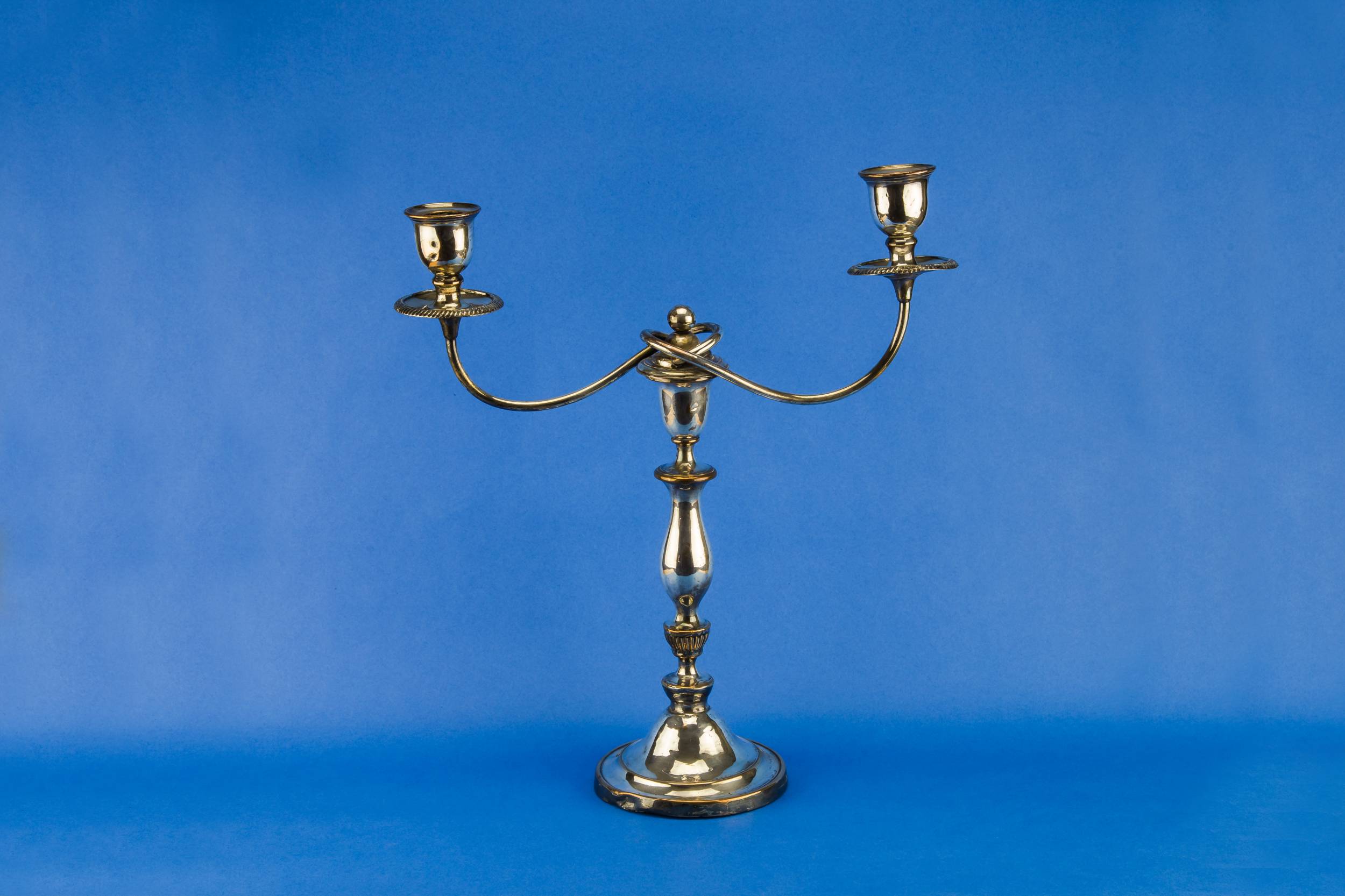 Neo-classical Shabby Chic — Silver plated candelabra 3