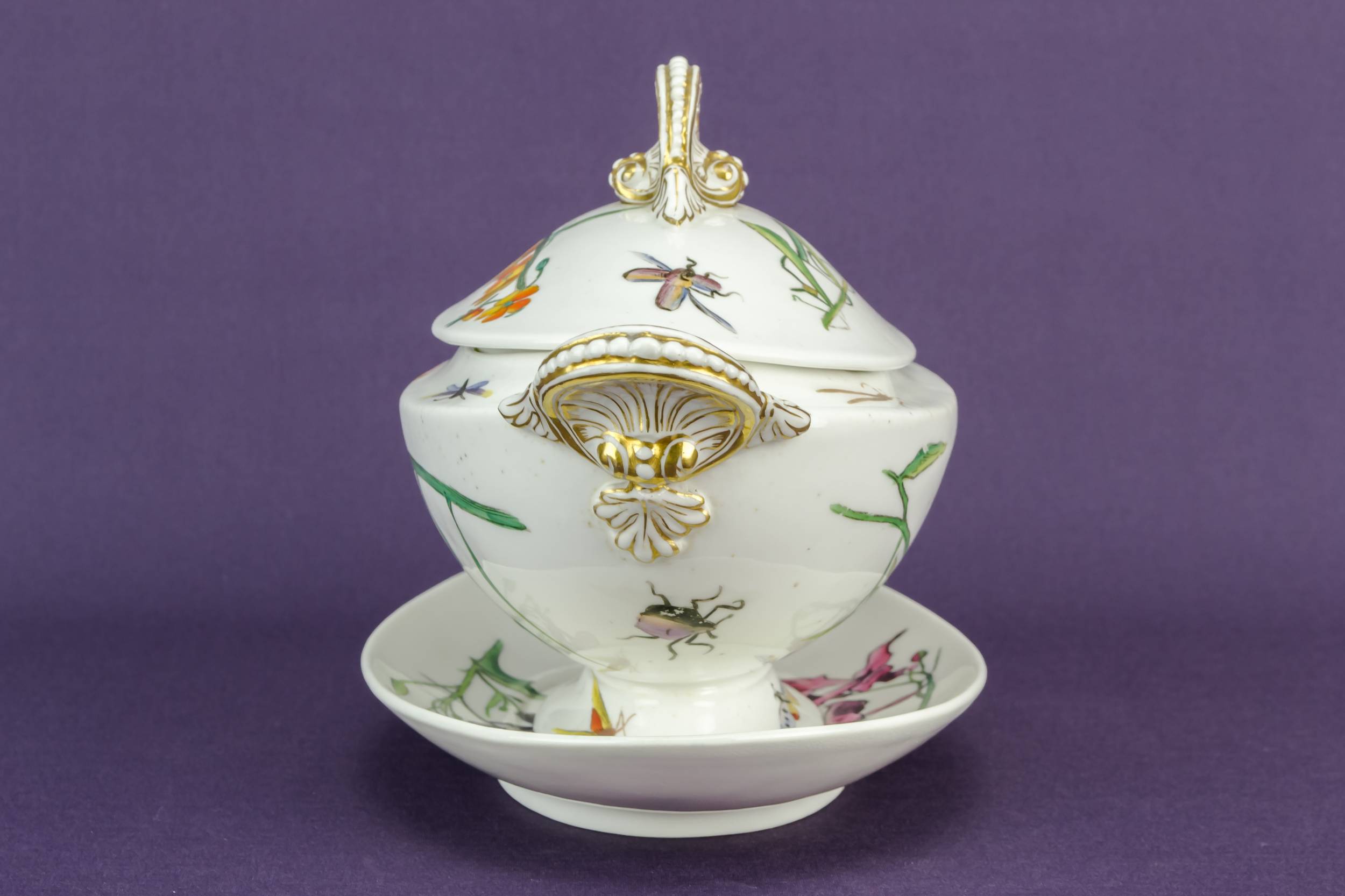 Porcelain Antique TUREEN — Sauce tureen on platter 6