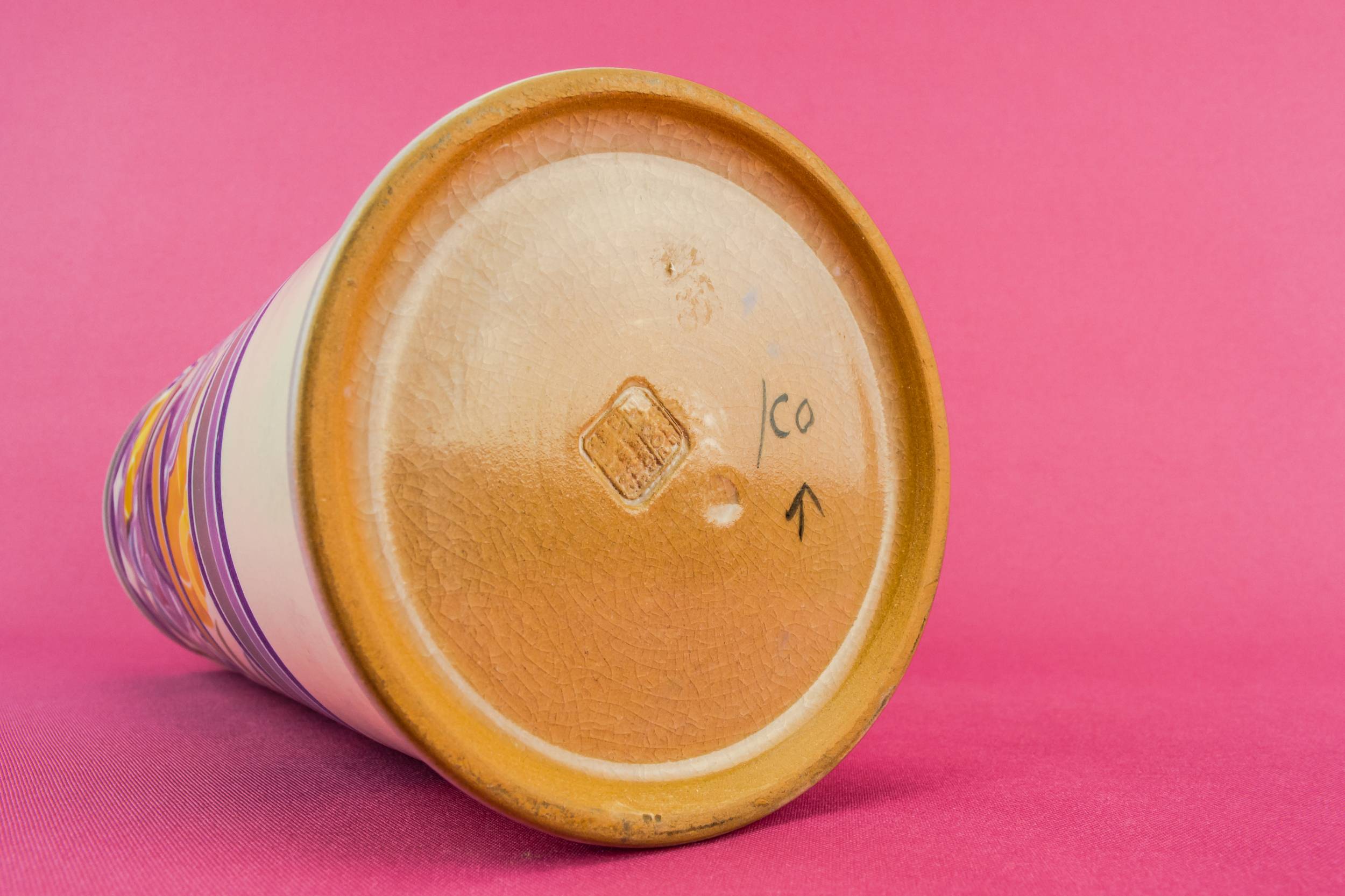 Ceramic Elegant Floral — Art Deco ceramic vase 4