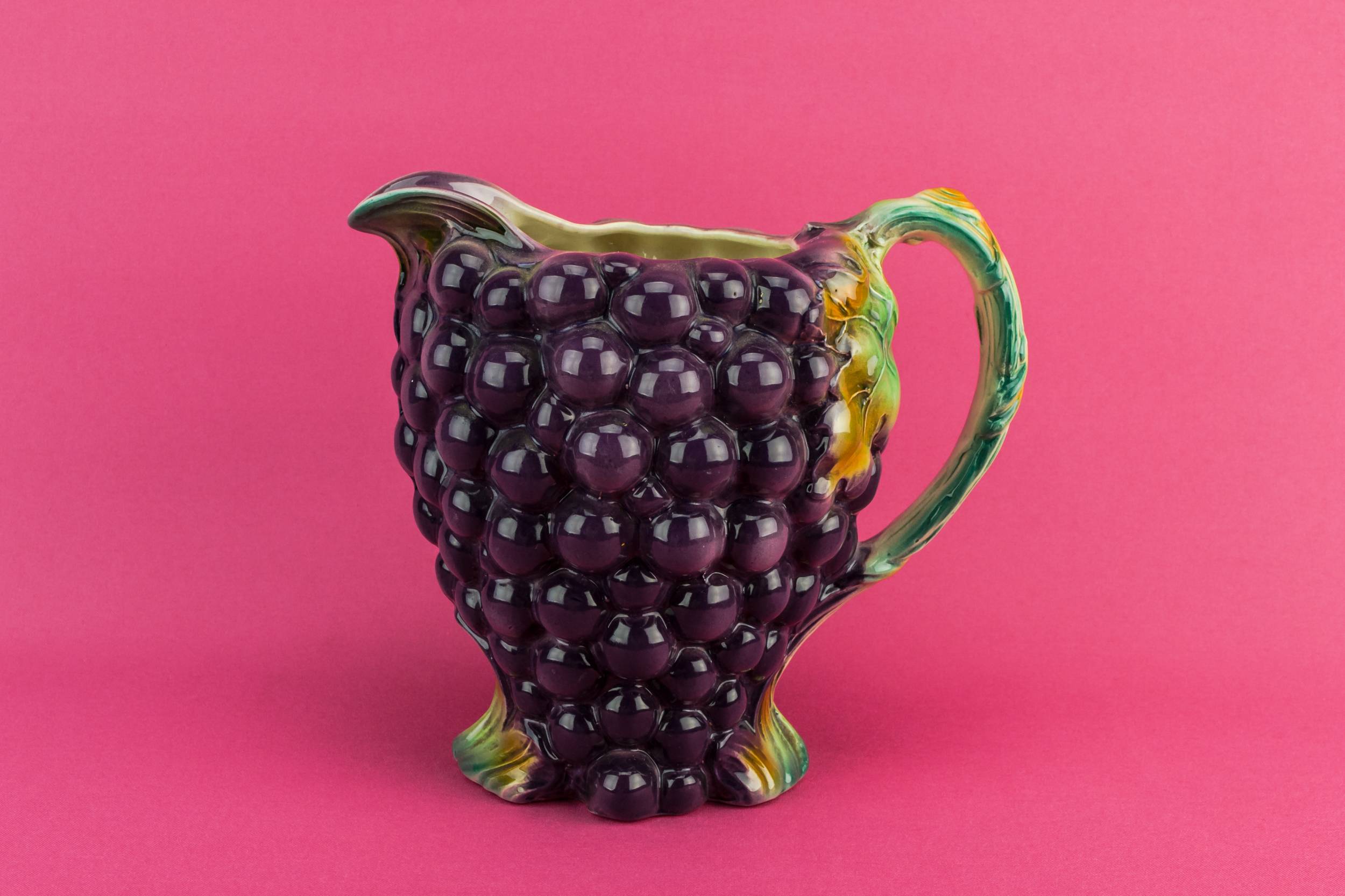 Vintage Novelty Water — Art Deco grapes jug