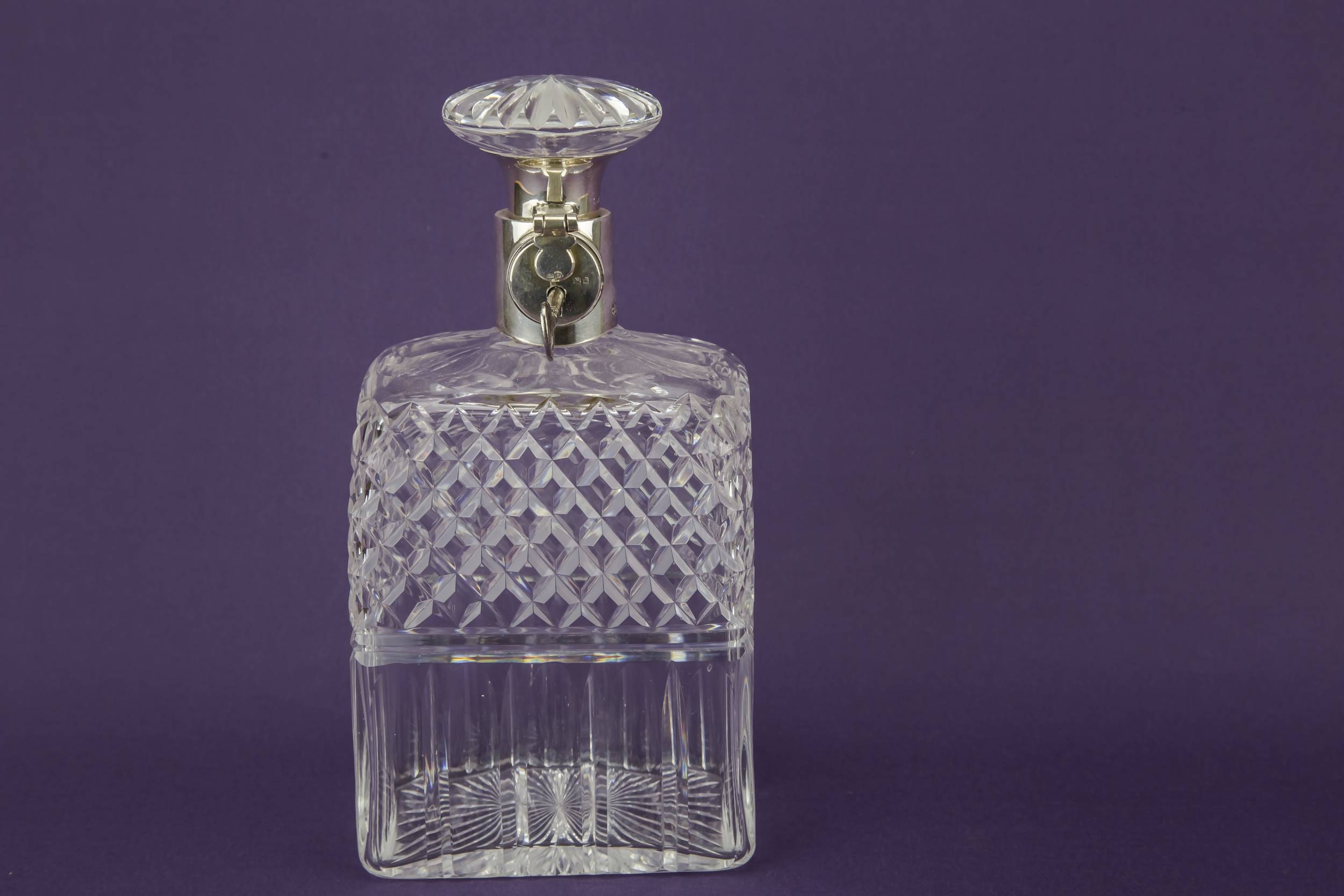 Cut Glass Art — Rectangular whisky decanter 1