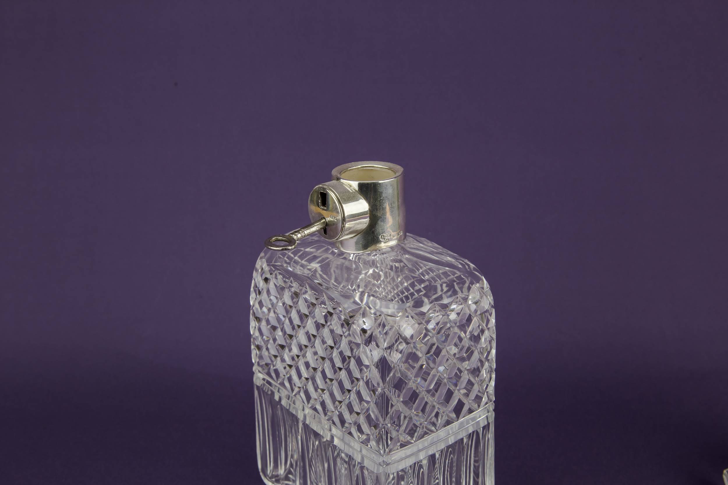 Cut Glass Art — Rectangular whisky decanter 6