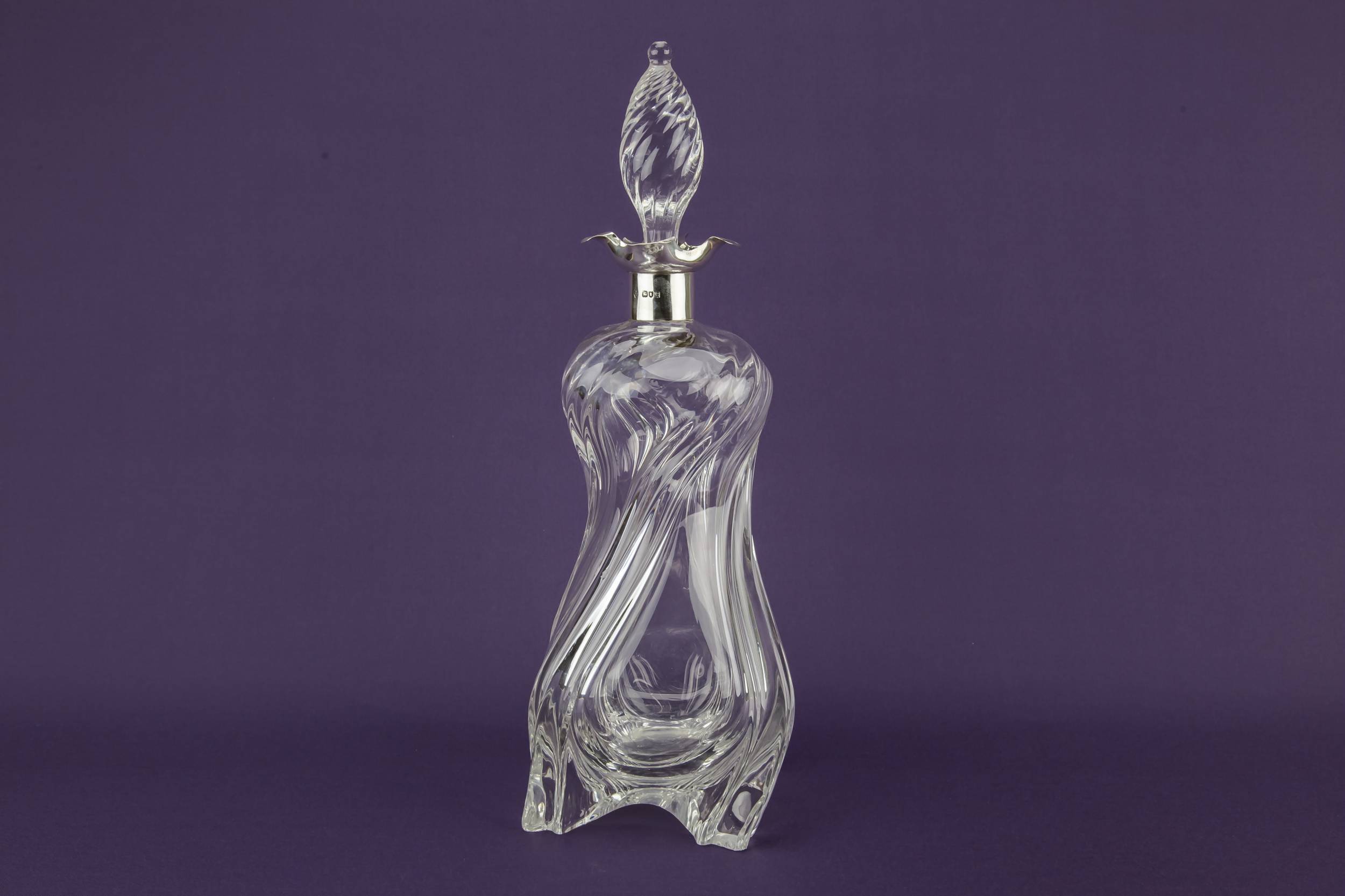 Twisted Hourglass Blown — Art Nouveau decanter 1
