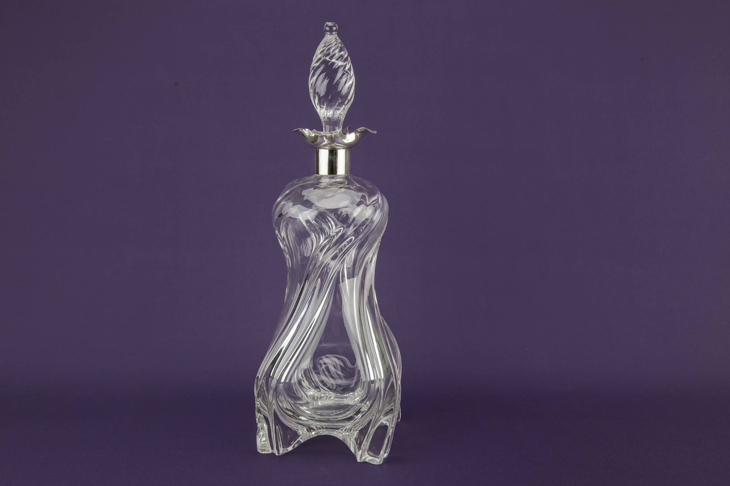 Twisted Hourglass Blown — Art Nouveau decanter 5