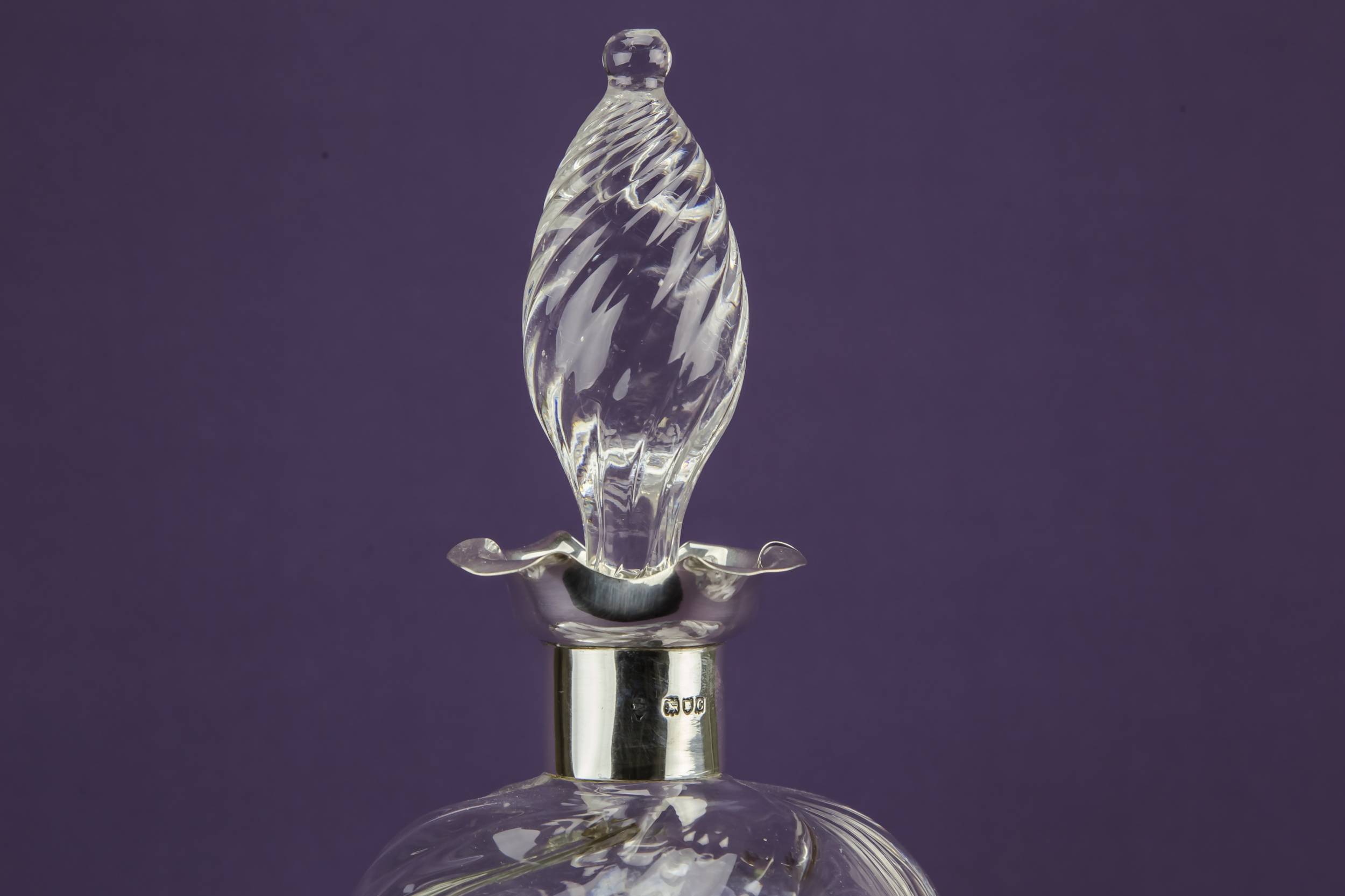 Twisted Hourglass Blown — Art Nouveau decanter 2
