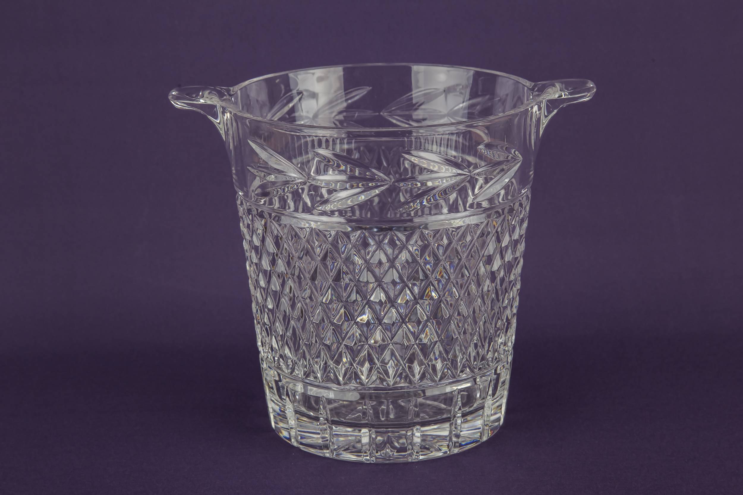 Luxurious Vintage Cut — Luxurious ice bucket