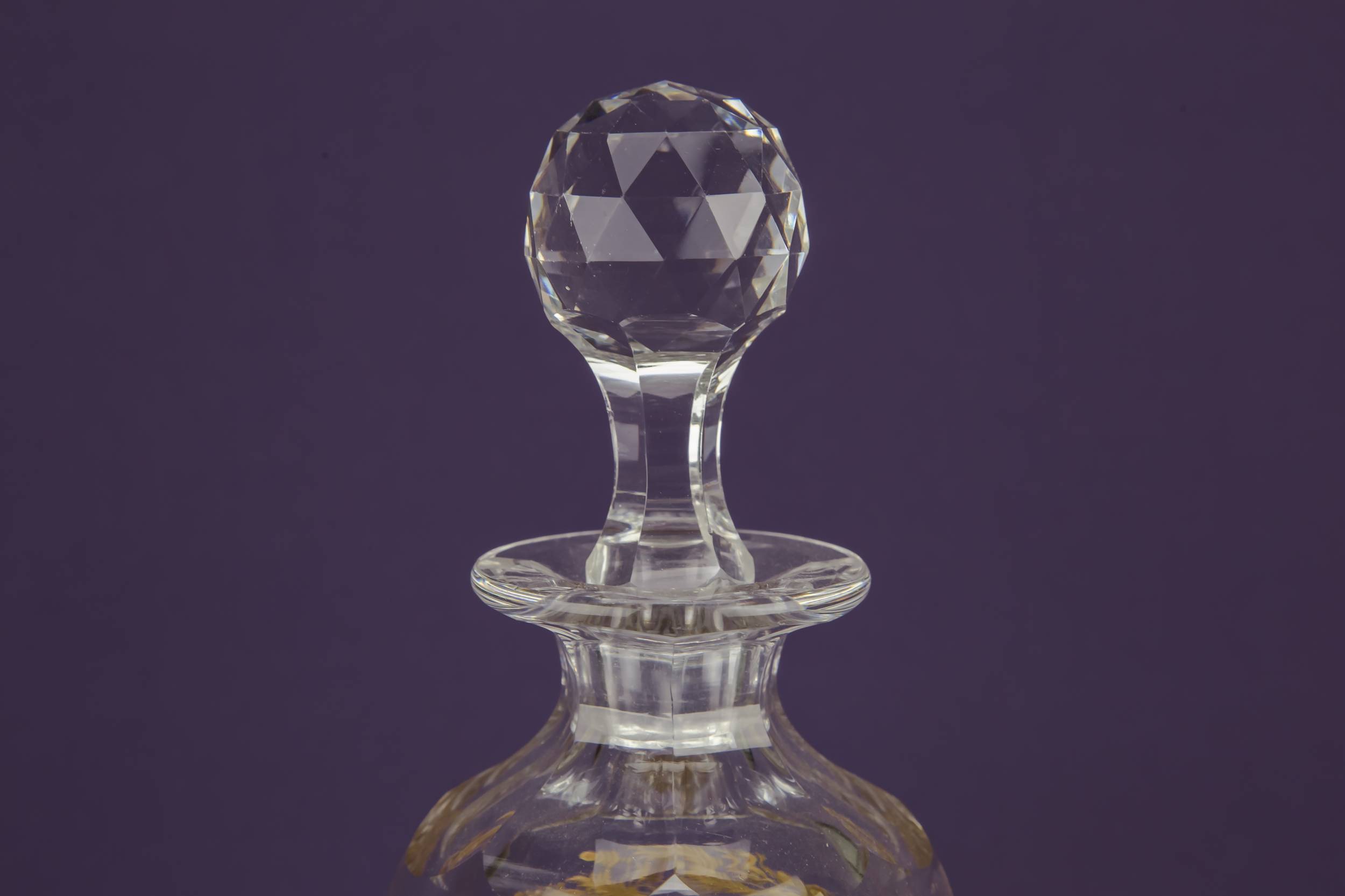 Cut Glass Gilded — 3 cut glass decanters 4