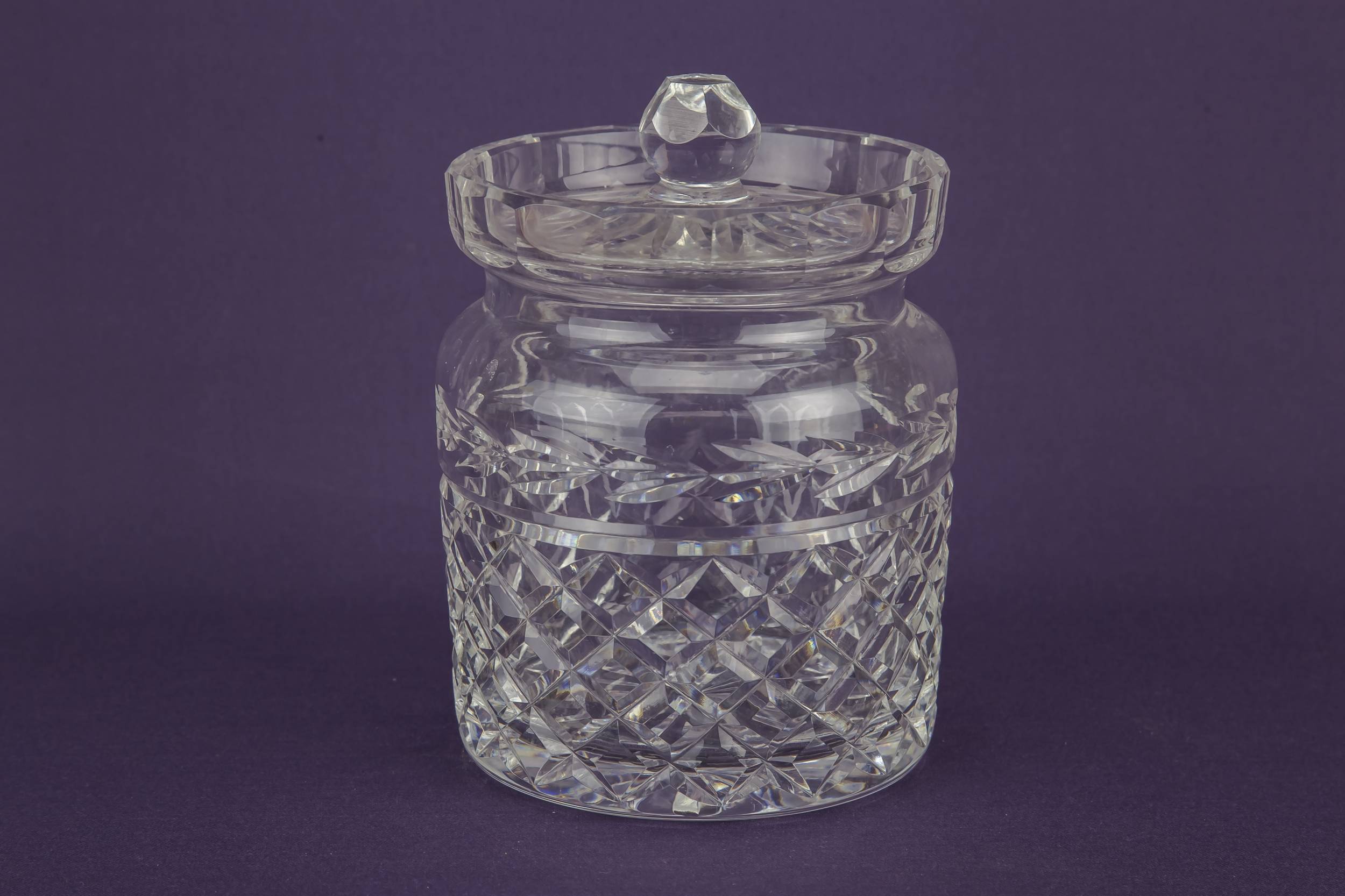 Art Deco Vintage — Cut glass condiment pot