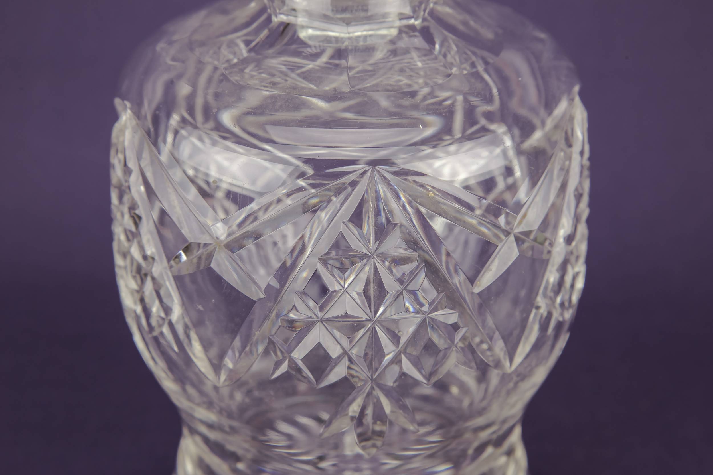 Baluster Barel Art — Whisky cut glass decanter 3