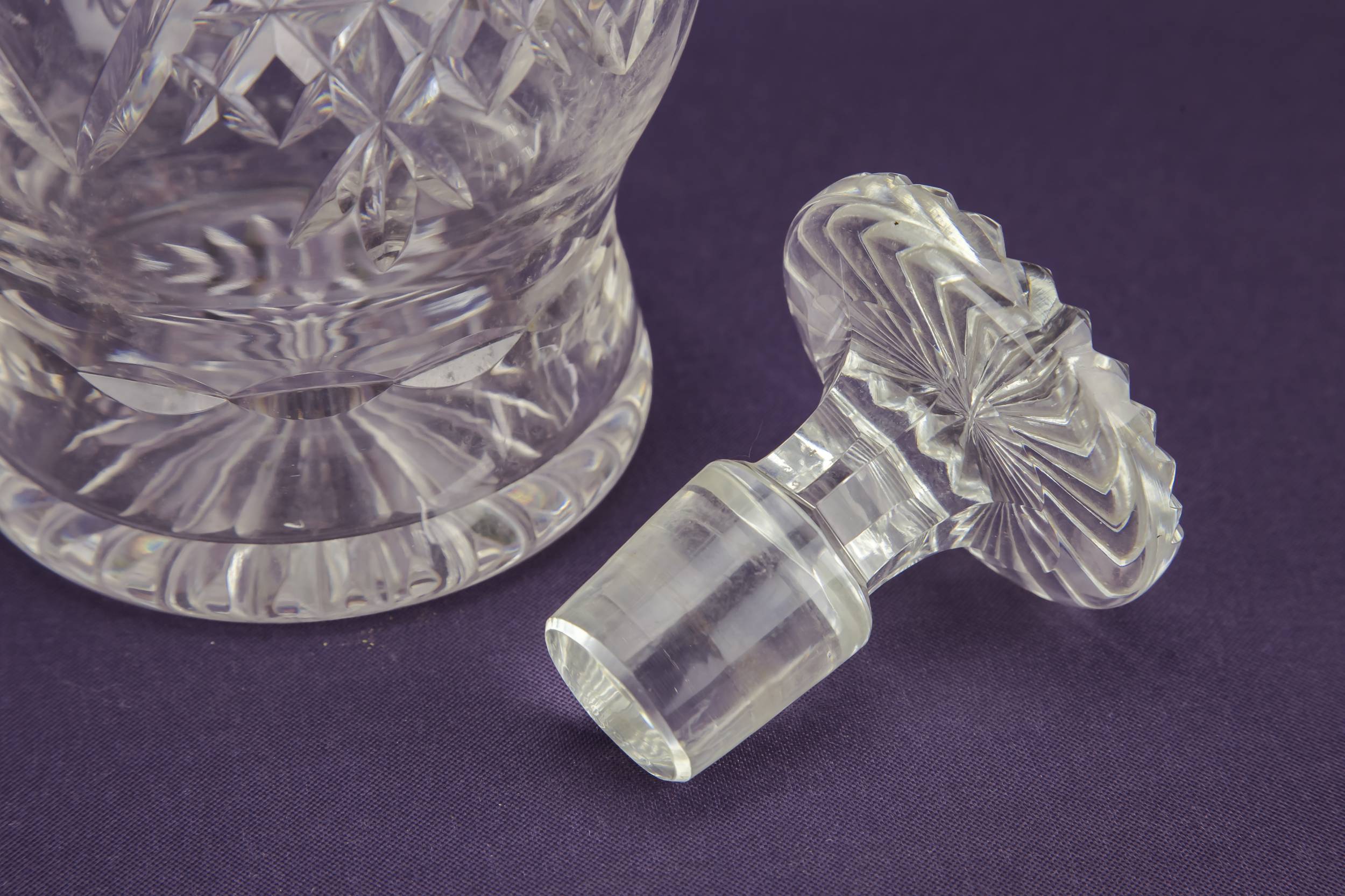 Baluster Barel Art — Whisky cut glass decanter 1