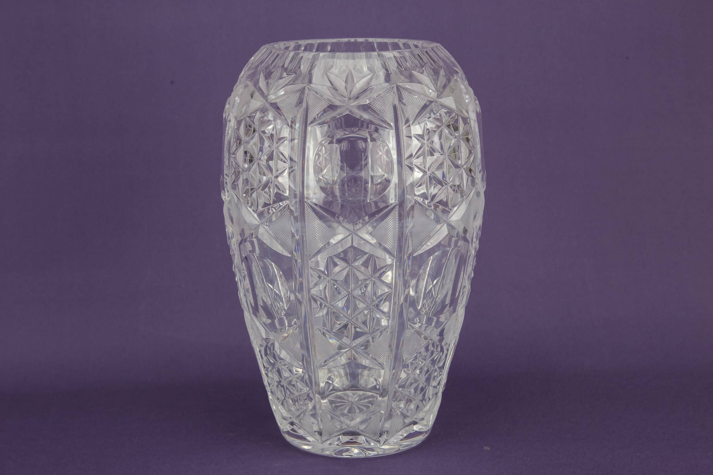 Spectacular Vintage VASE — Large crystal vase