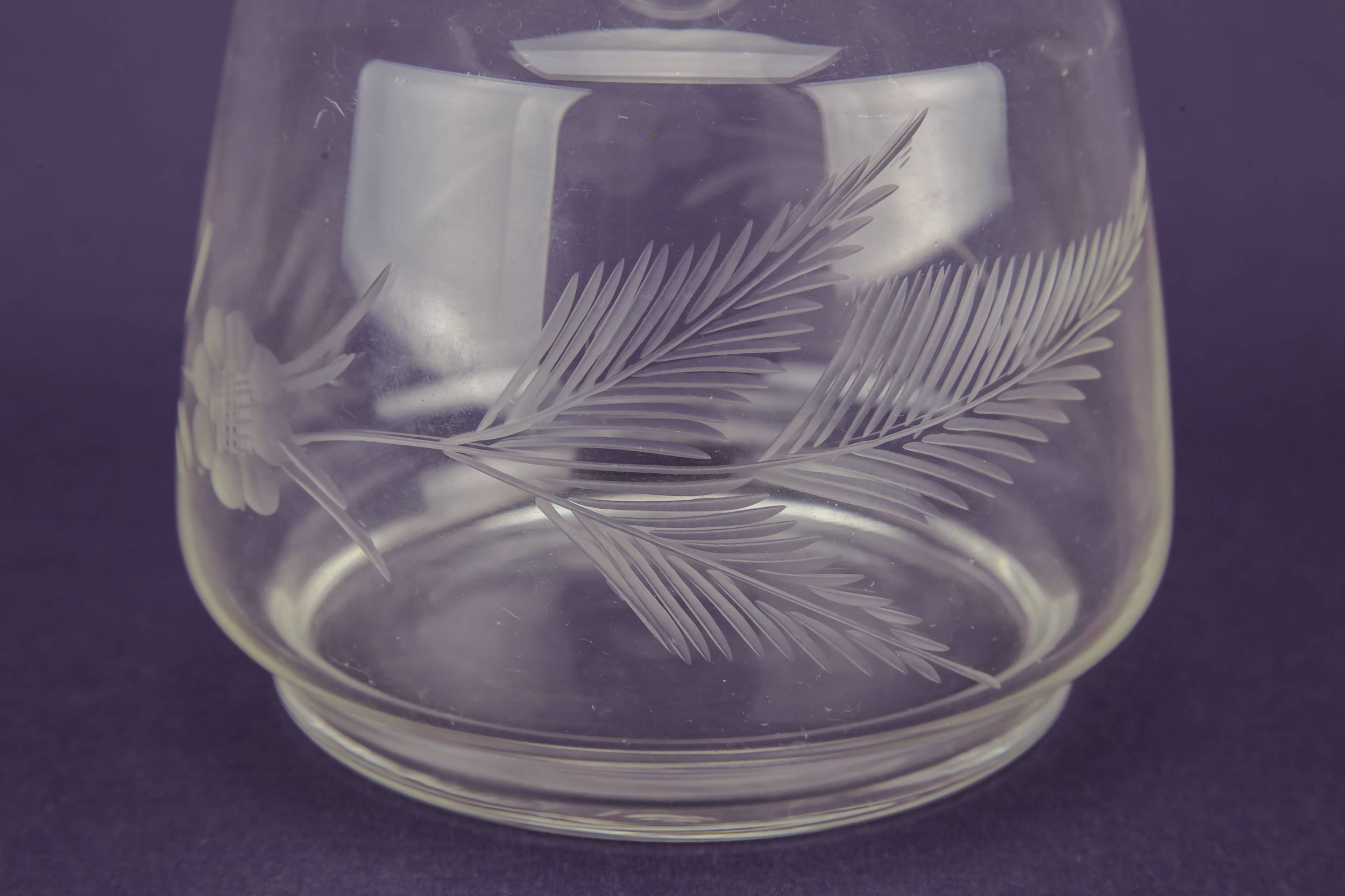 Blown Glass Mallet — Blown glass port decanter 2