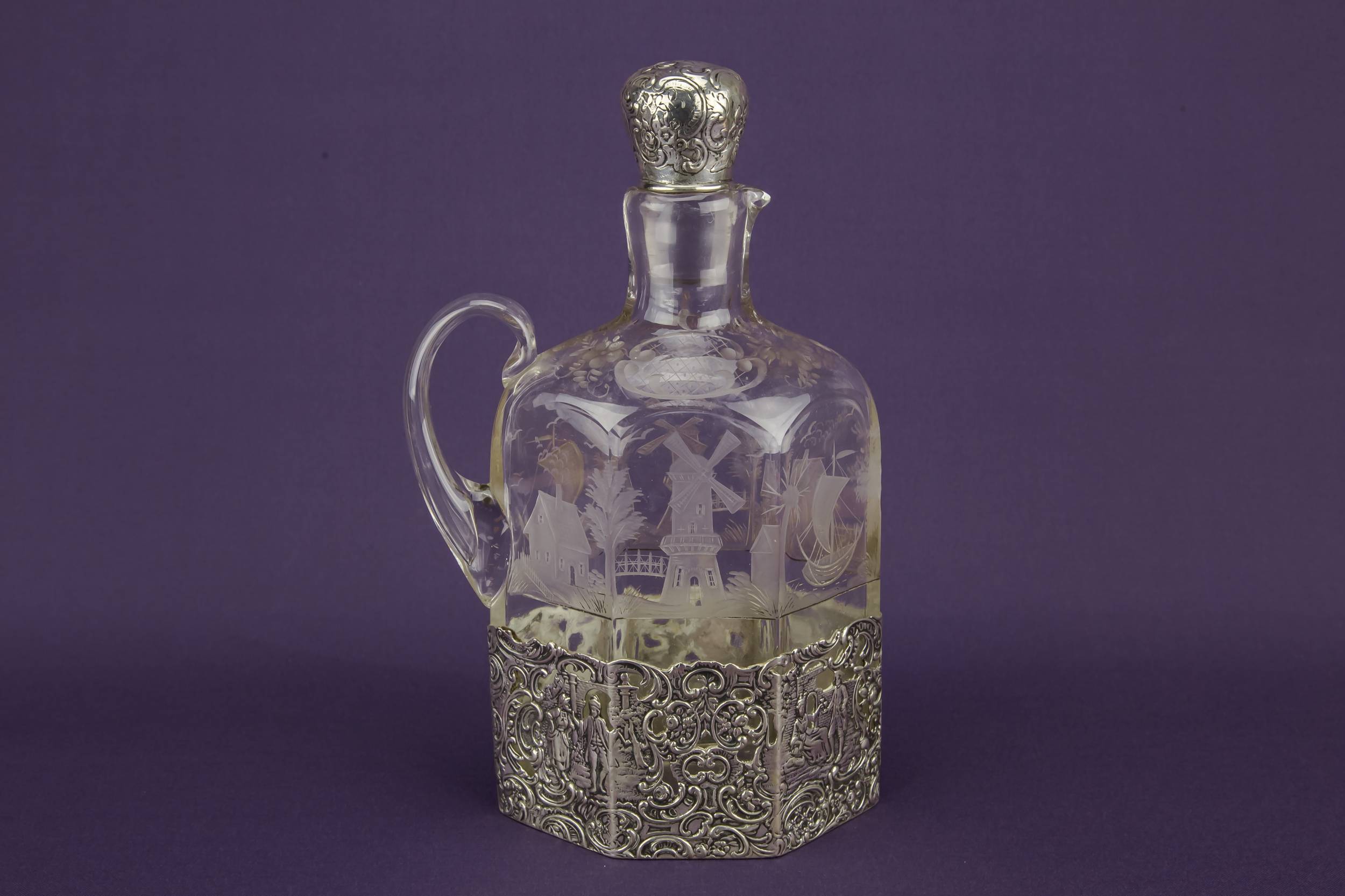 Blown Glass Silver — Glass and silver decanter 4