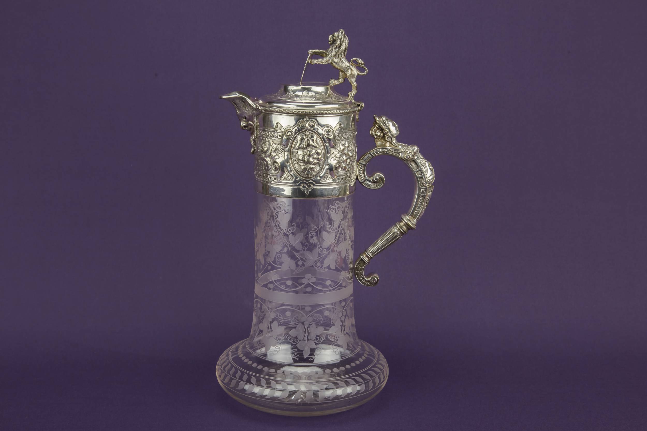 Antique Flagon Port — Renaissance wine jug
