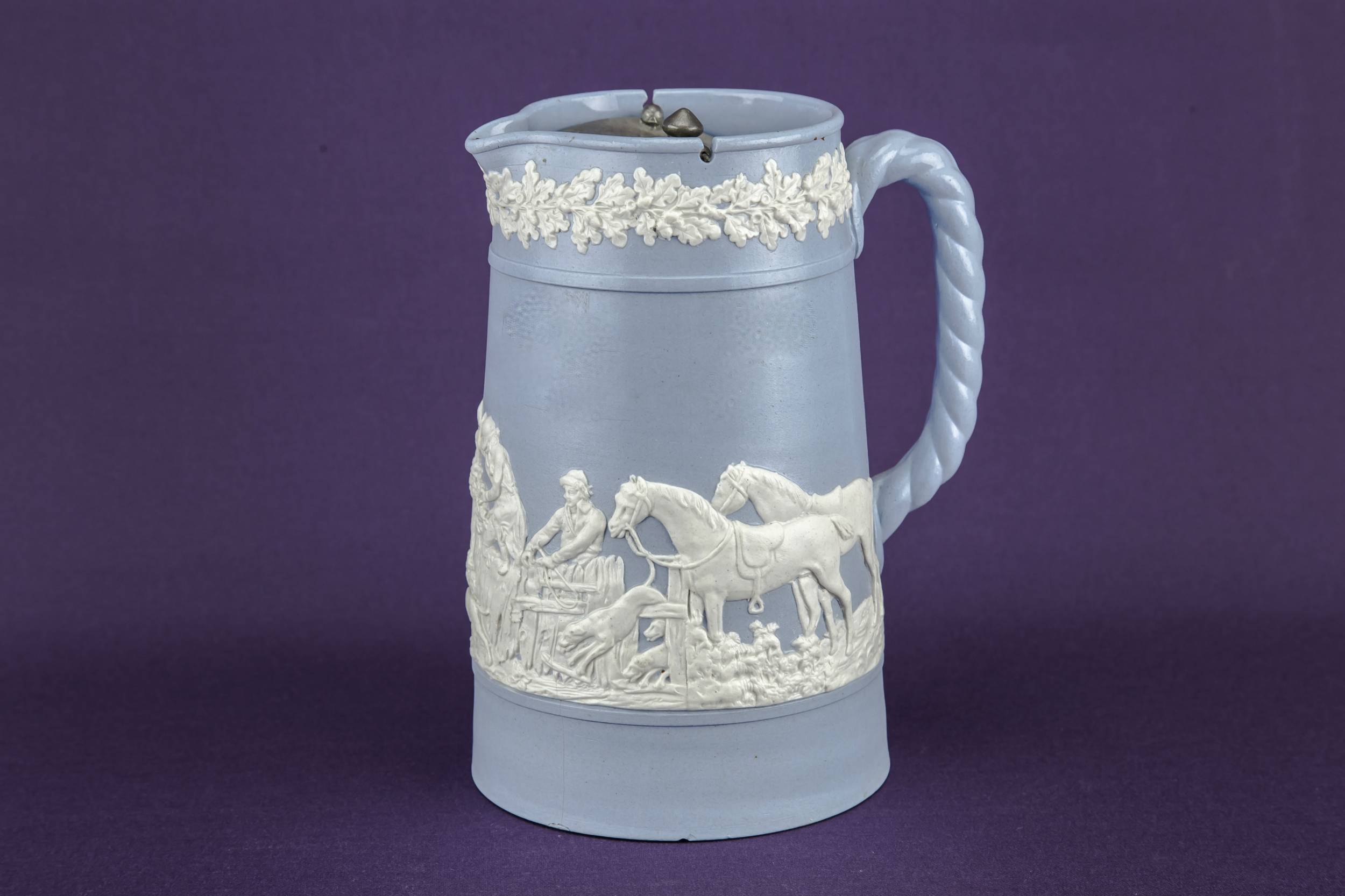 Porcelain Neo-classical Hunting — Jasperware water jug 3