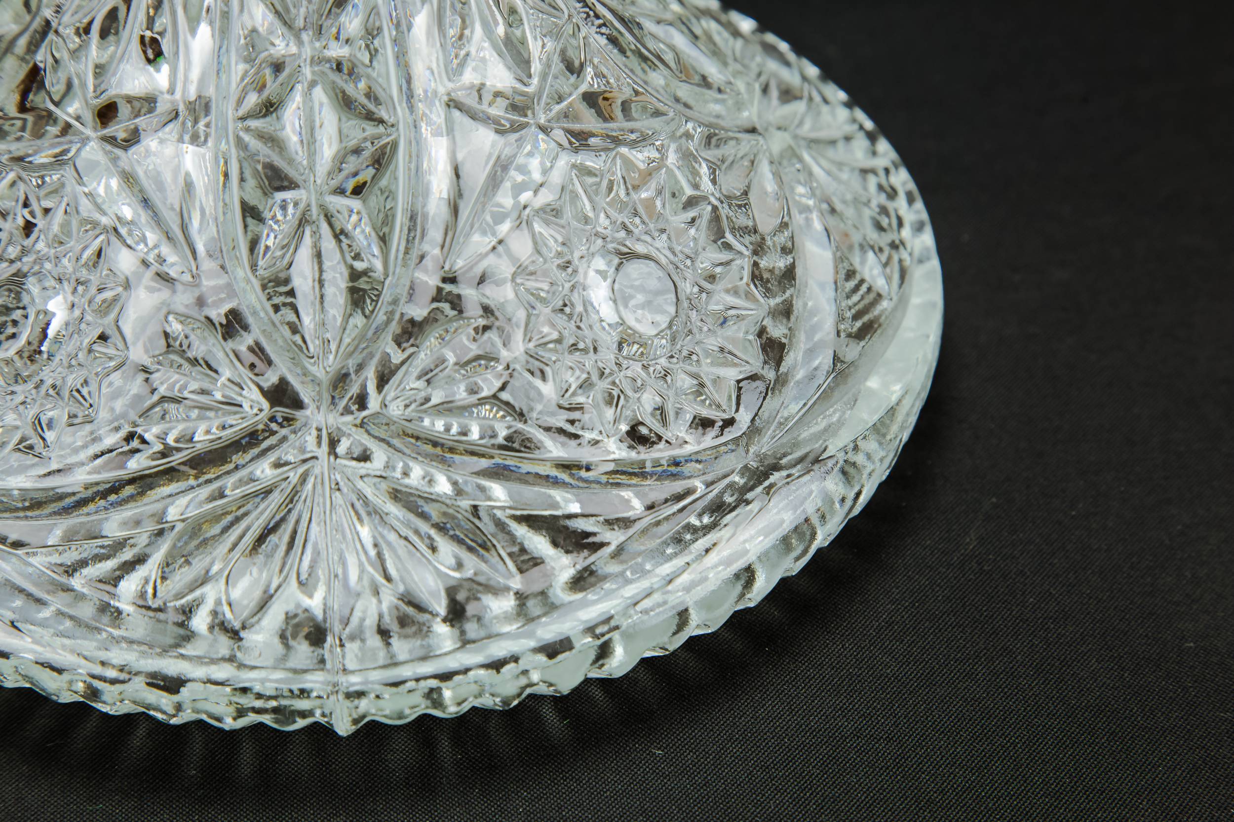 Moulded Glass Silver — Pyramid decanter 2